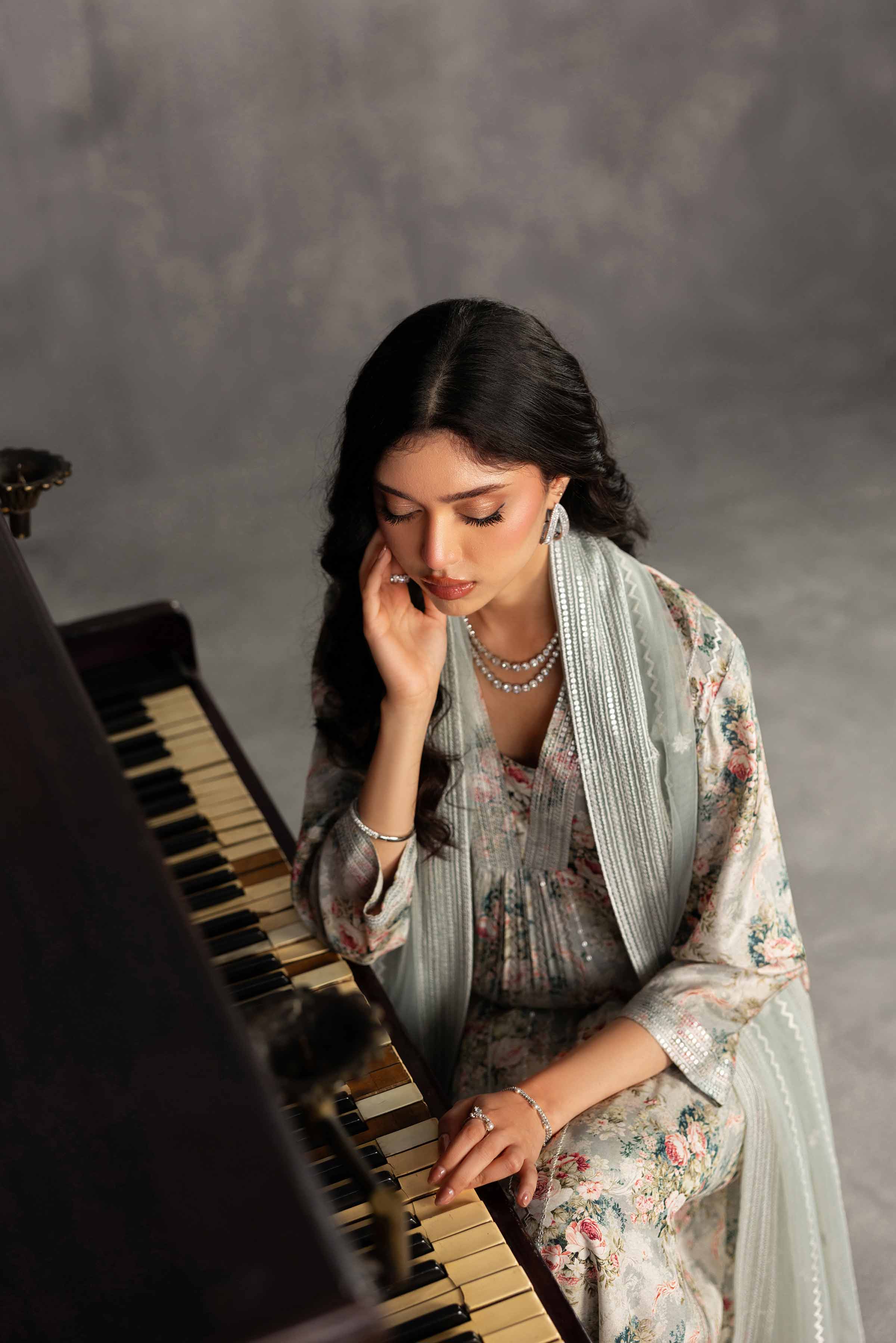 3 Piece - Printed Embroidered Suit - KFE26-130 - Image 9