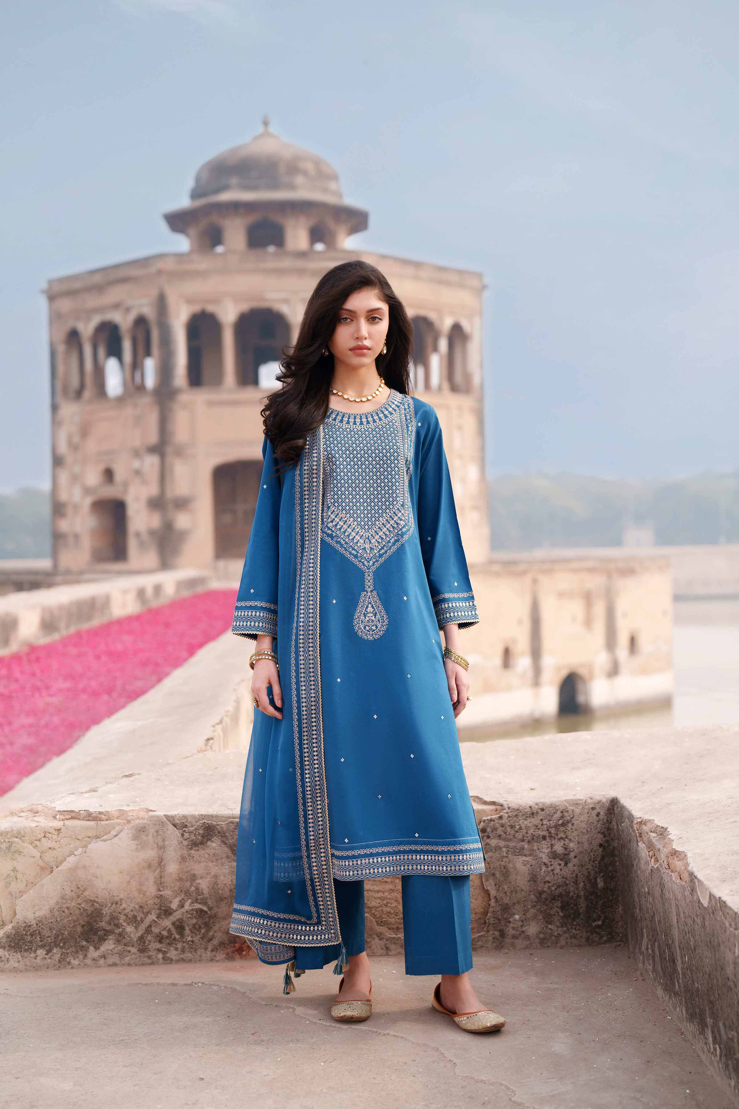 3 Piece - Embroidered Suit - KFE26-133 - Image 4