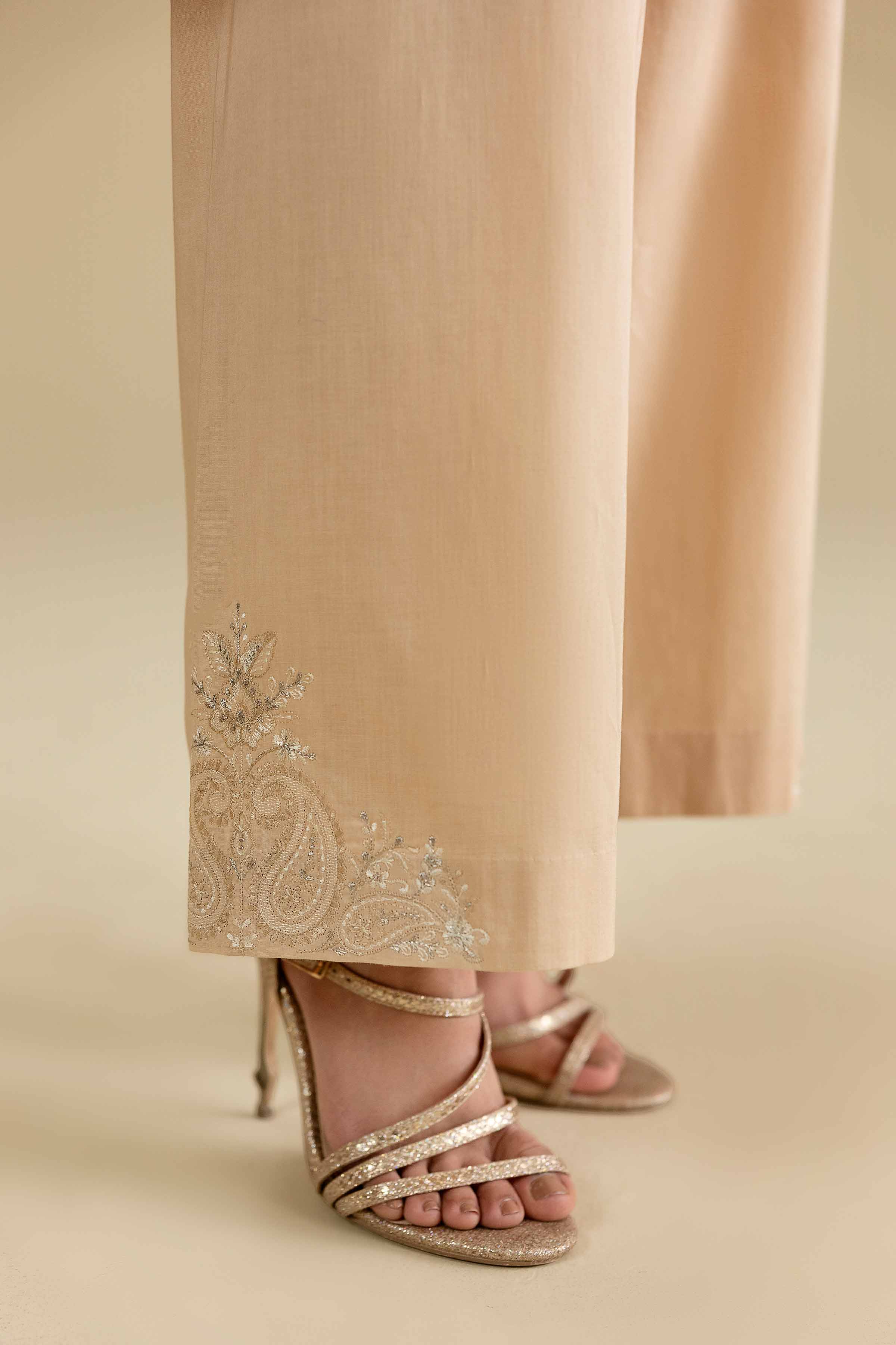 2 Piece - Embroidered Suit - KFE26-161 - Image 8