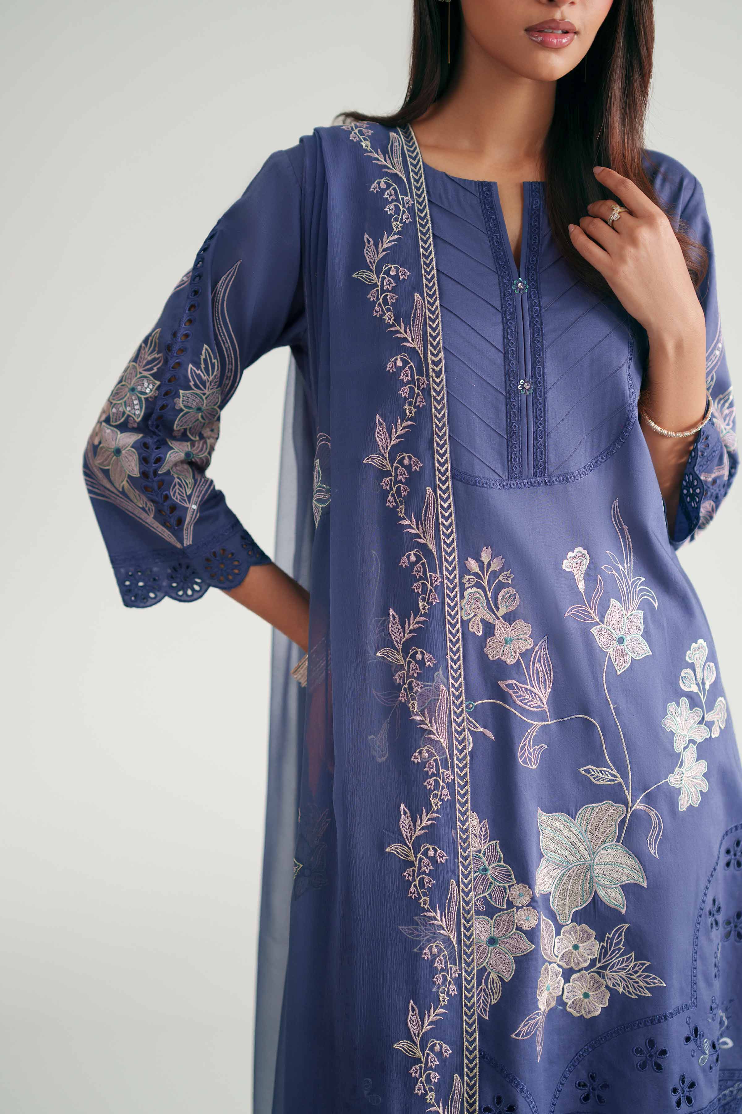 3 Piece - Embroidered Suit - KFE26-186 - Image 7