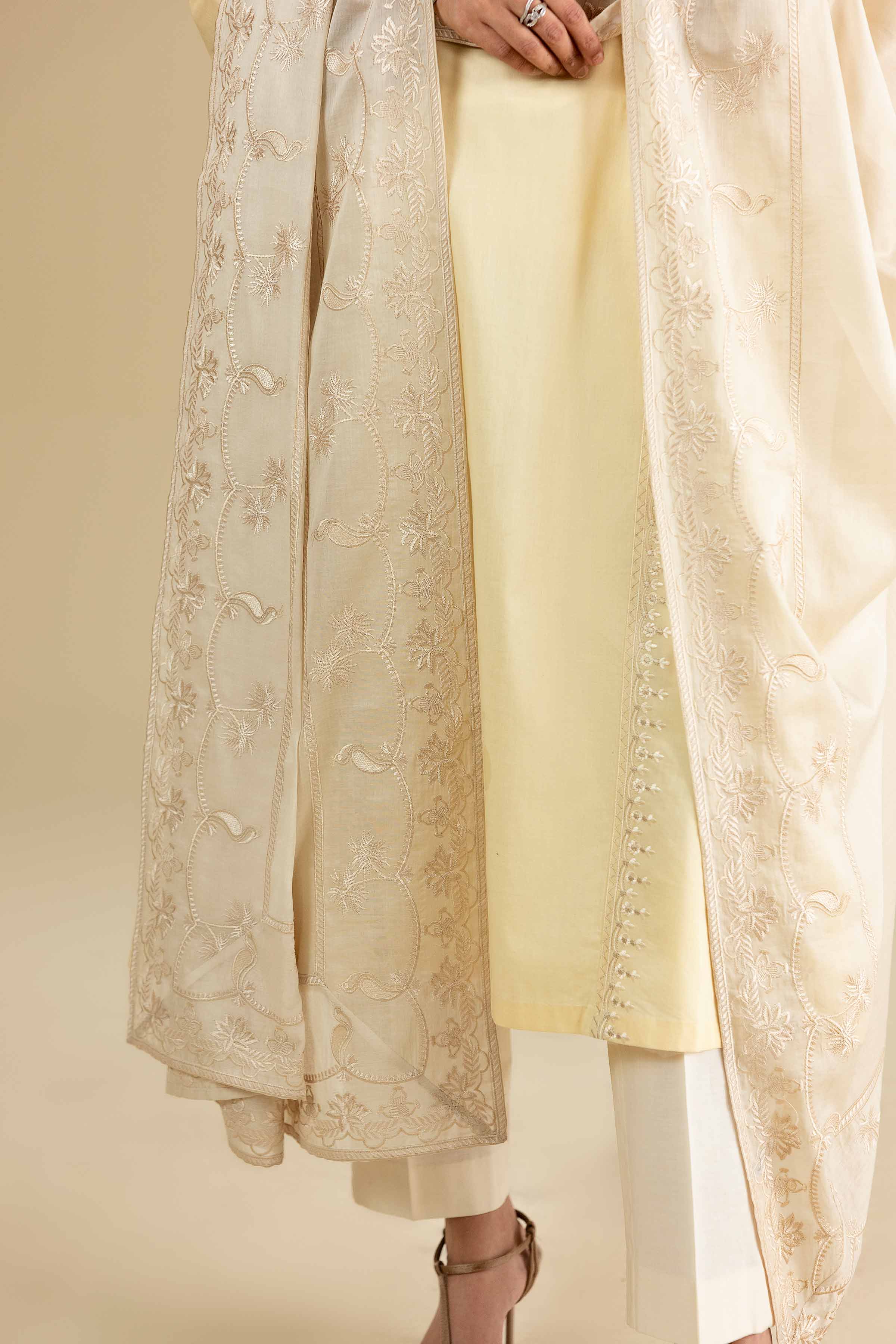 Embroidered Dupatta - KFE26-195 - Image 3