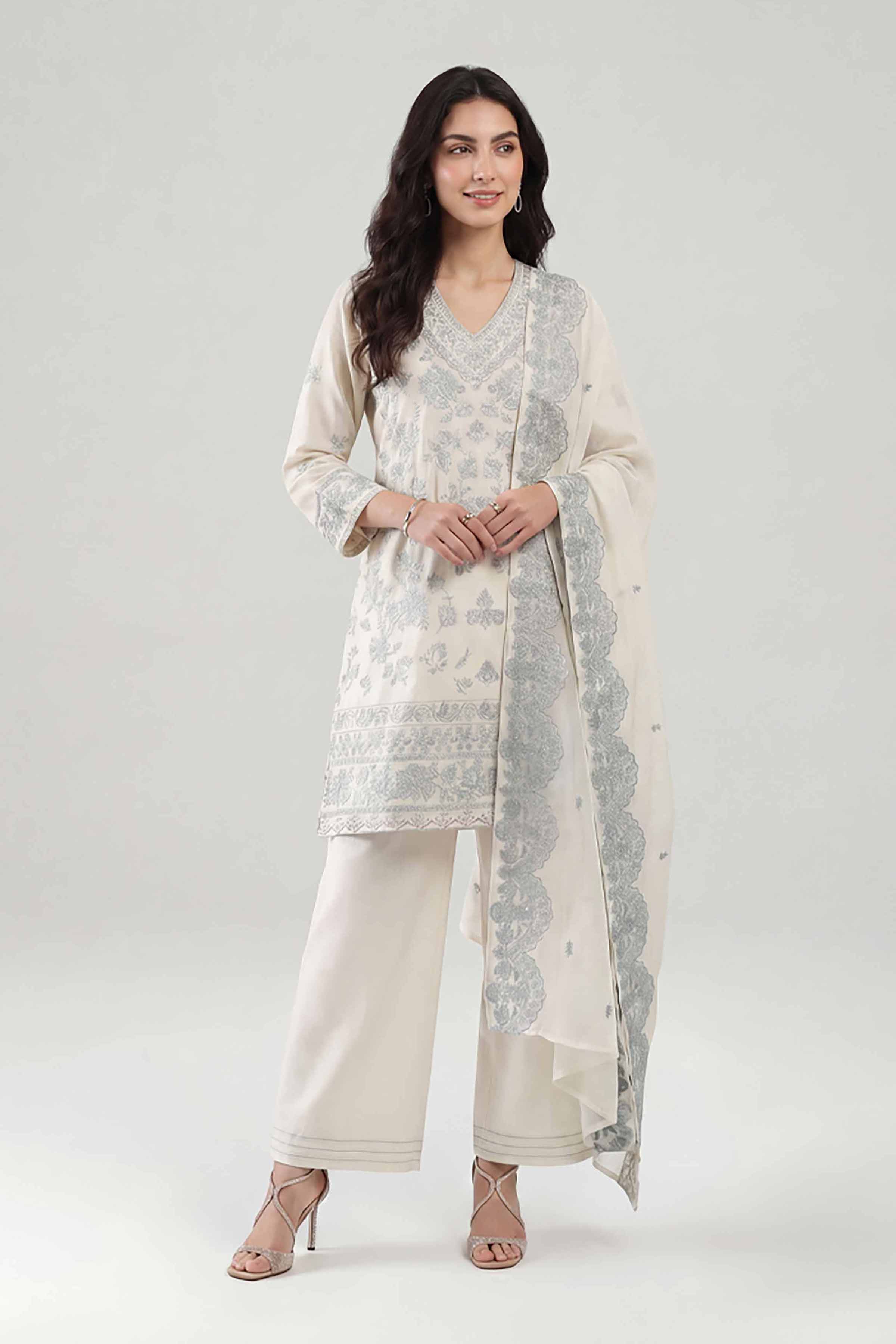 3 Piece - Embroidered Suit - KFE26-212 - Image 4