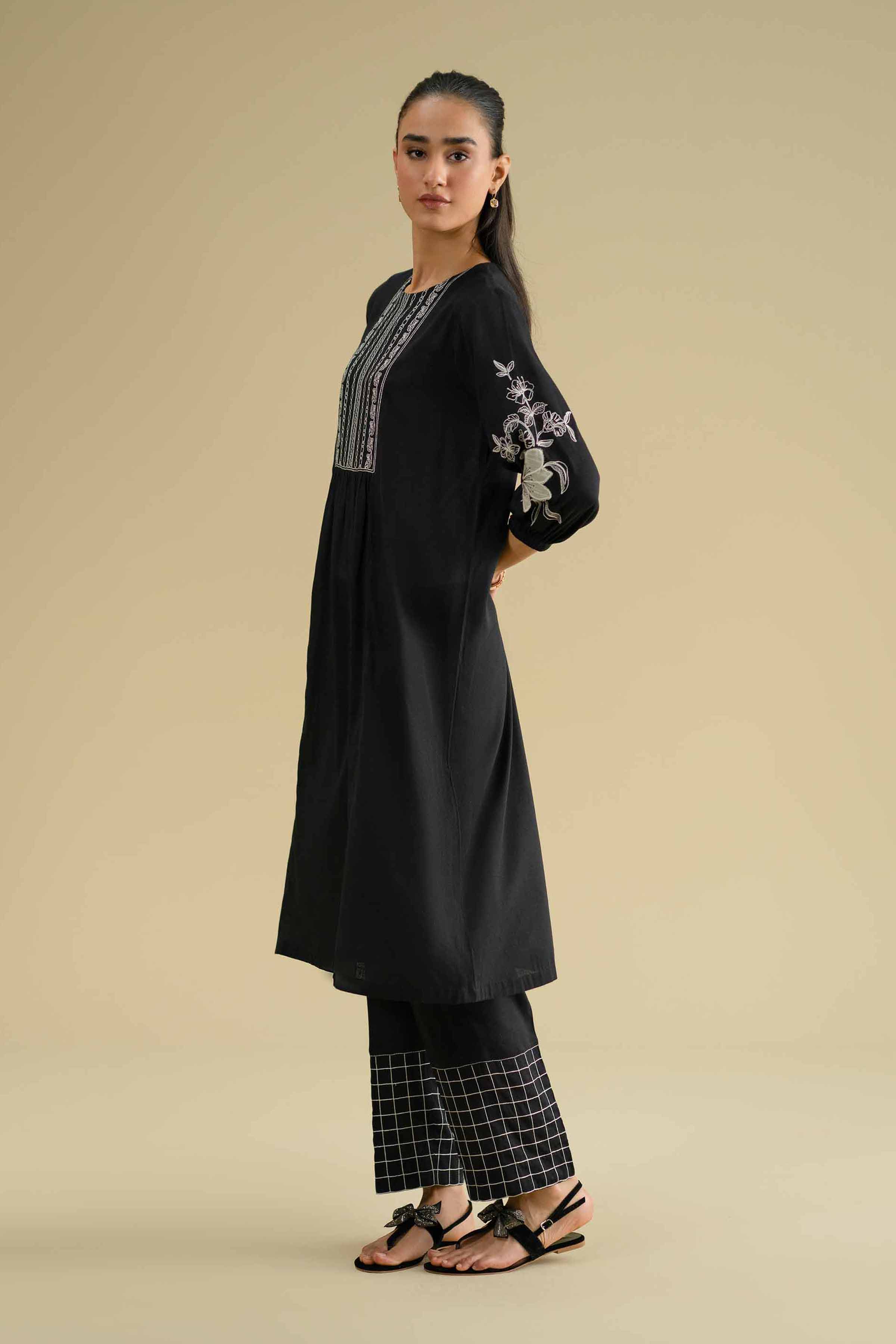 2 Piece - Embroidered Suit - KFE26-41 - Image 5