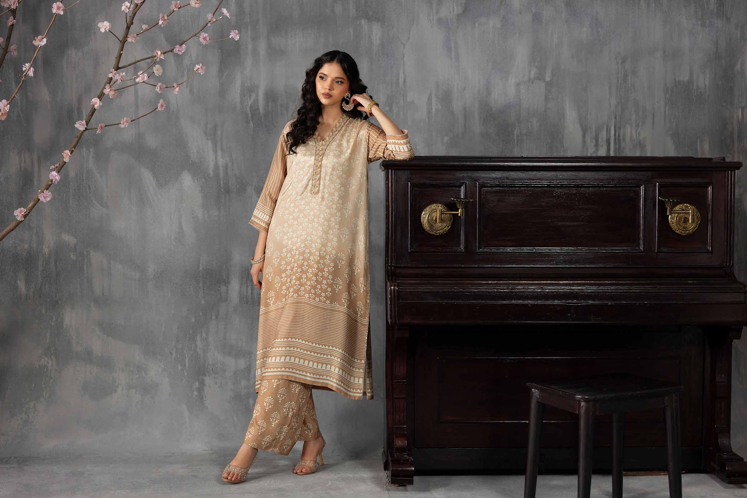2 Piece - Printed Embroidered Suit - KFE26-62 - Image 11