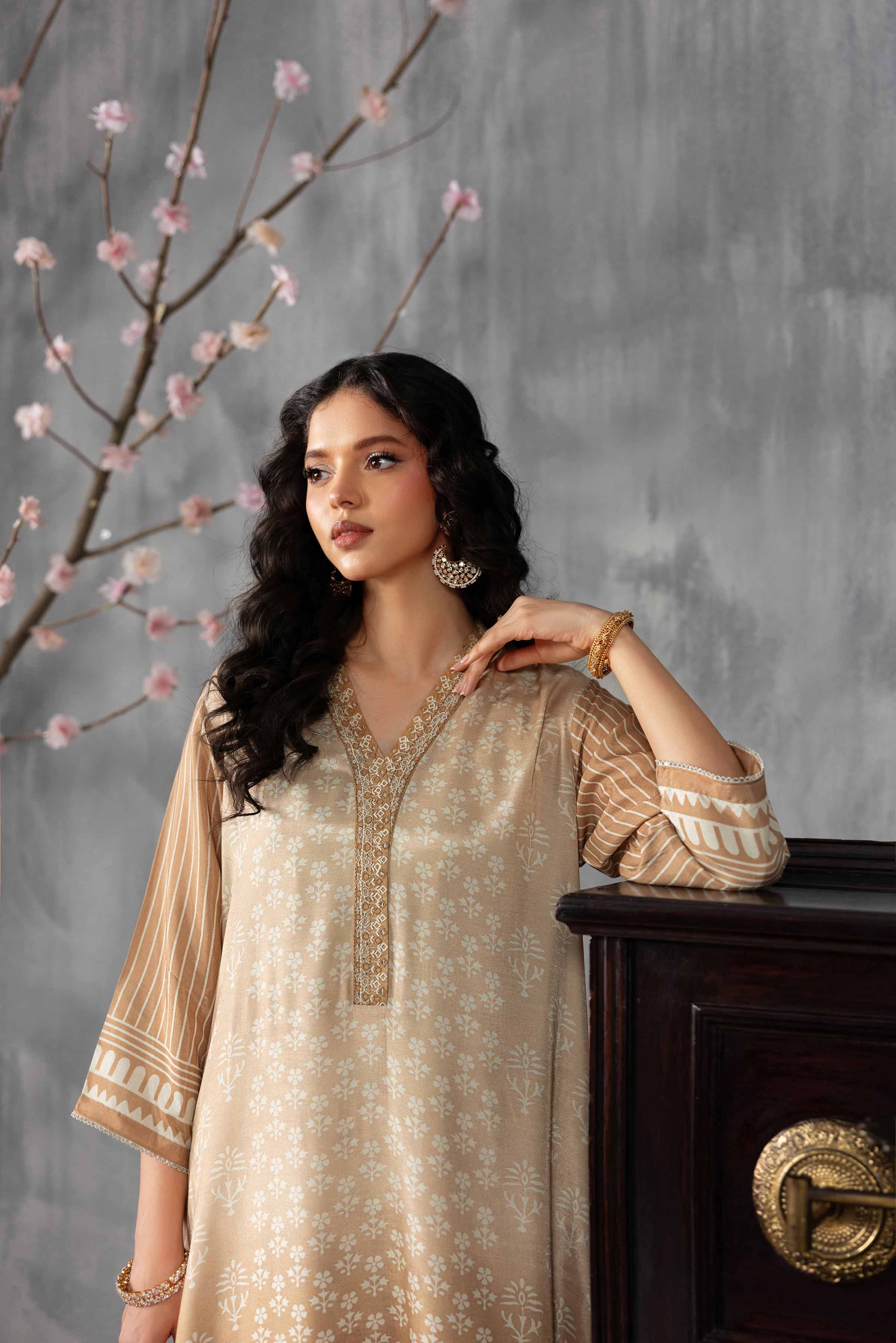 2 Piece - Printed Embroidered Suit - KFE26-62 - Image 4