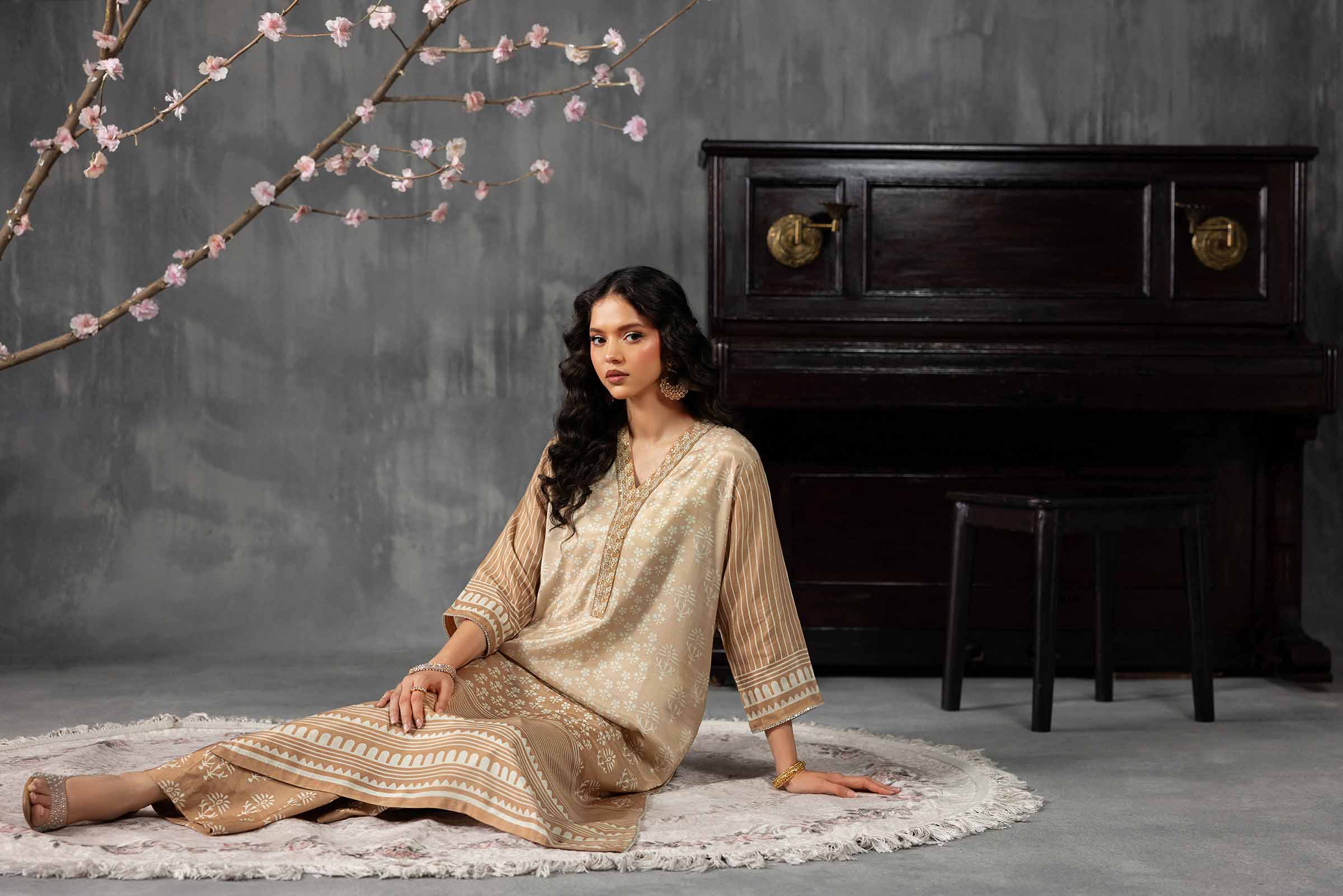 2 Piece - Printed Embroidered Suit - KFE26-62 - Image 8