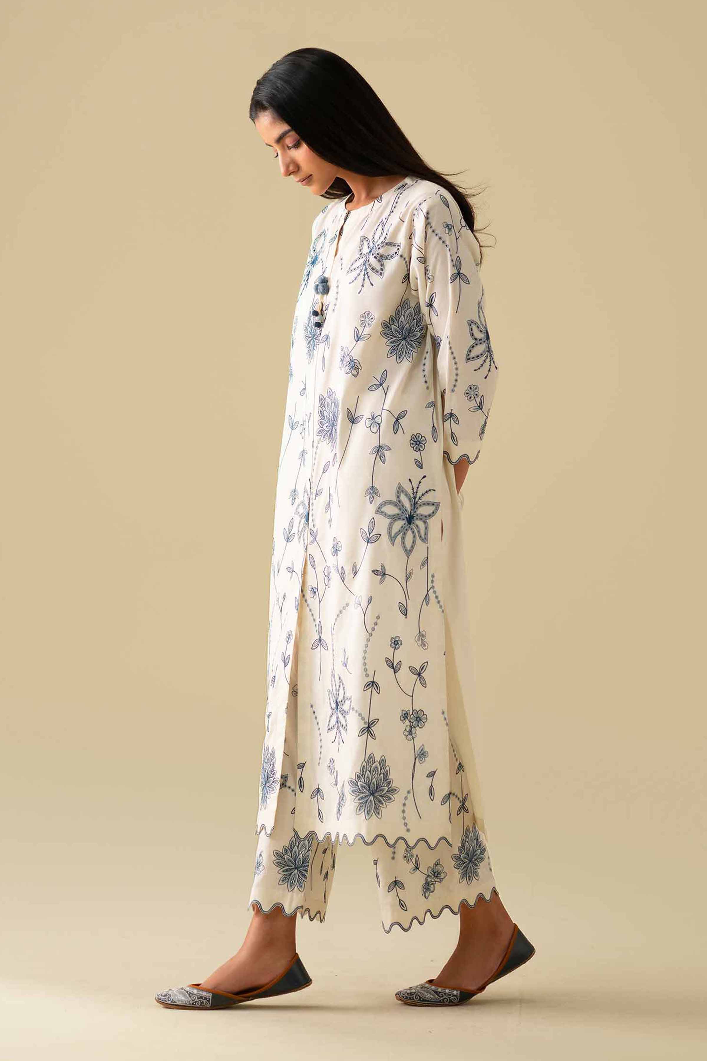 2 Piece - Embroidered Suit - KFE26-66 - Image 5