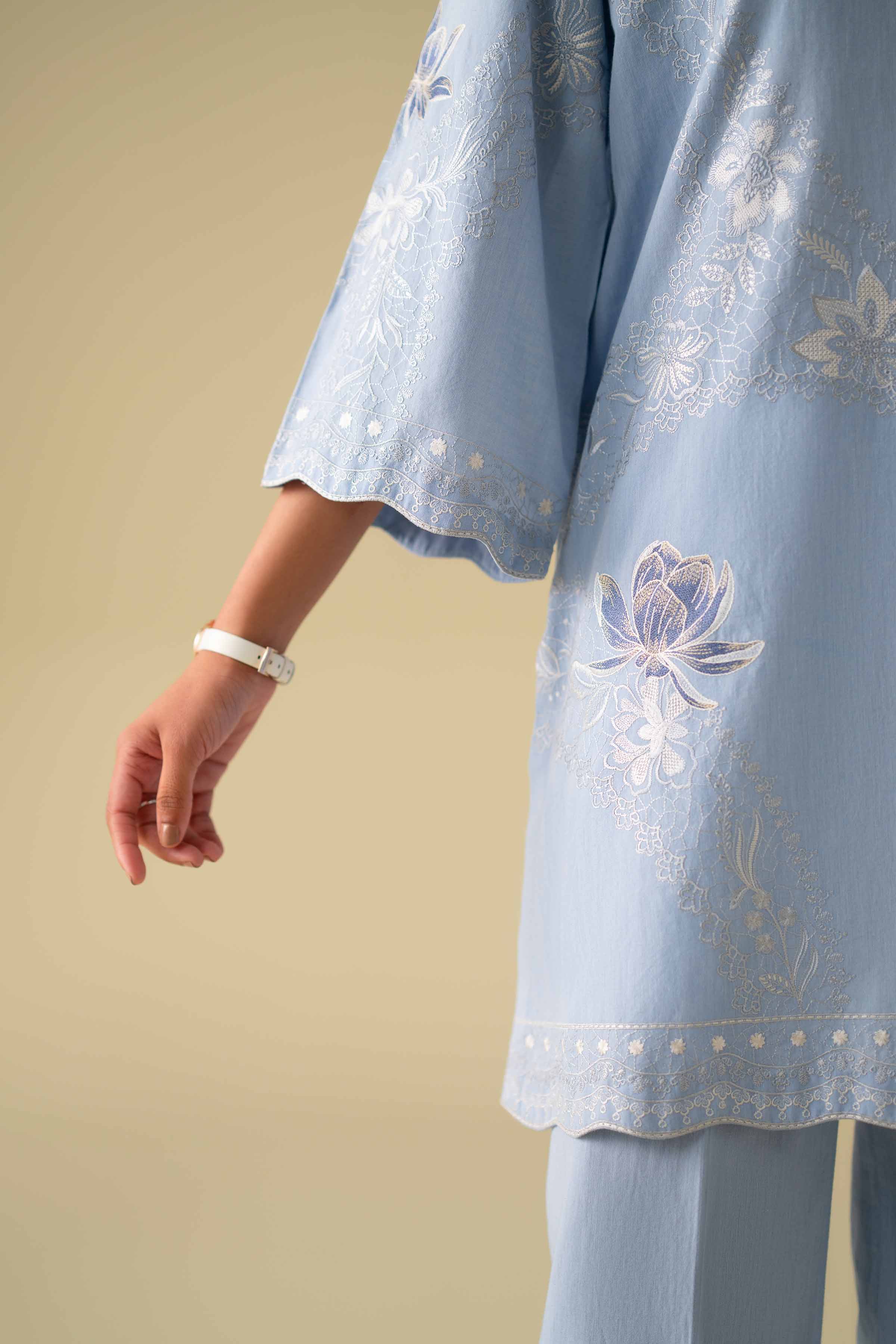 3 Piece - Embroidered Suit - KFE26-85 - Image 8