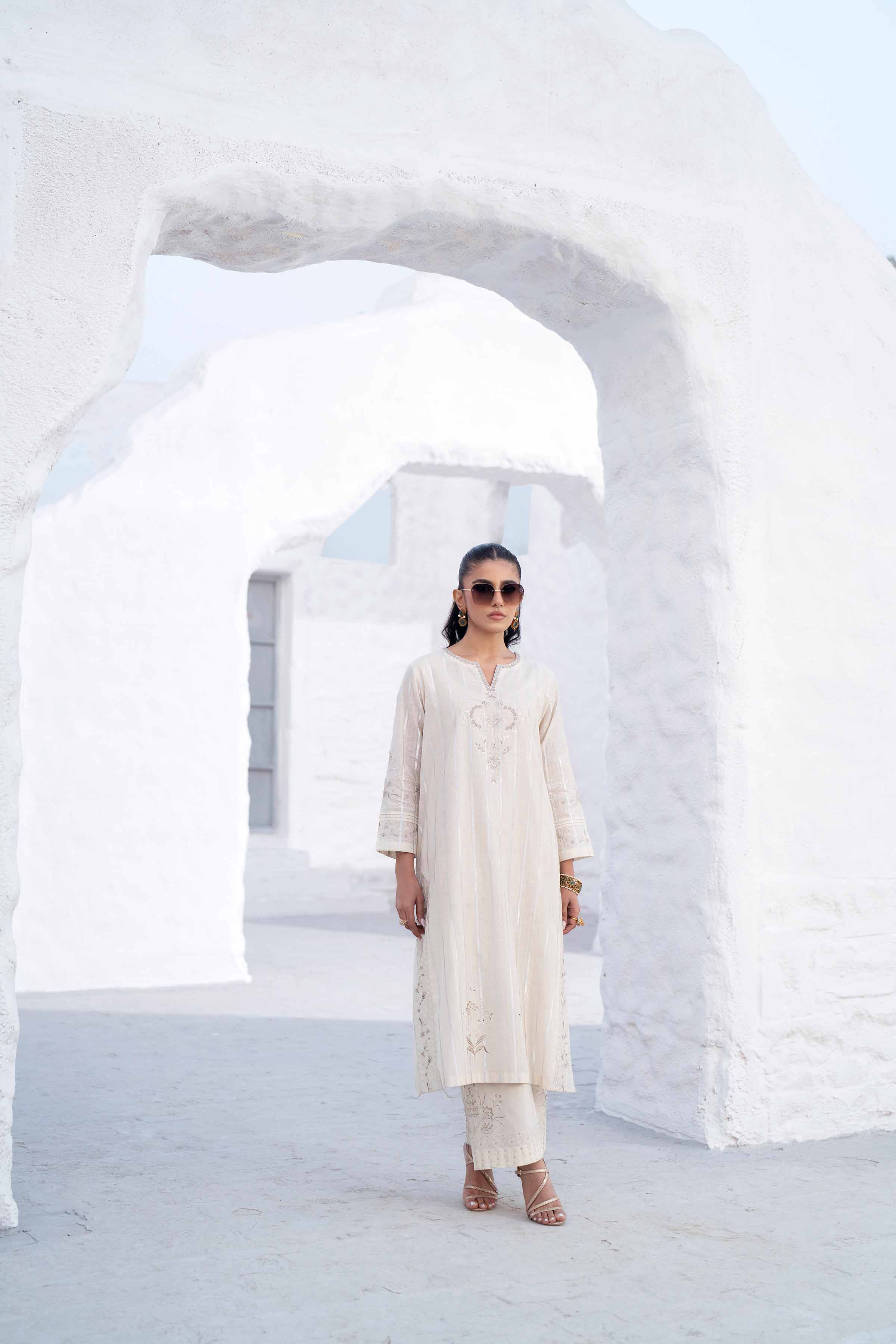2 Piece - Embroidered Suit - KFS25-15 - Image 4