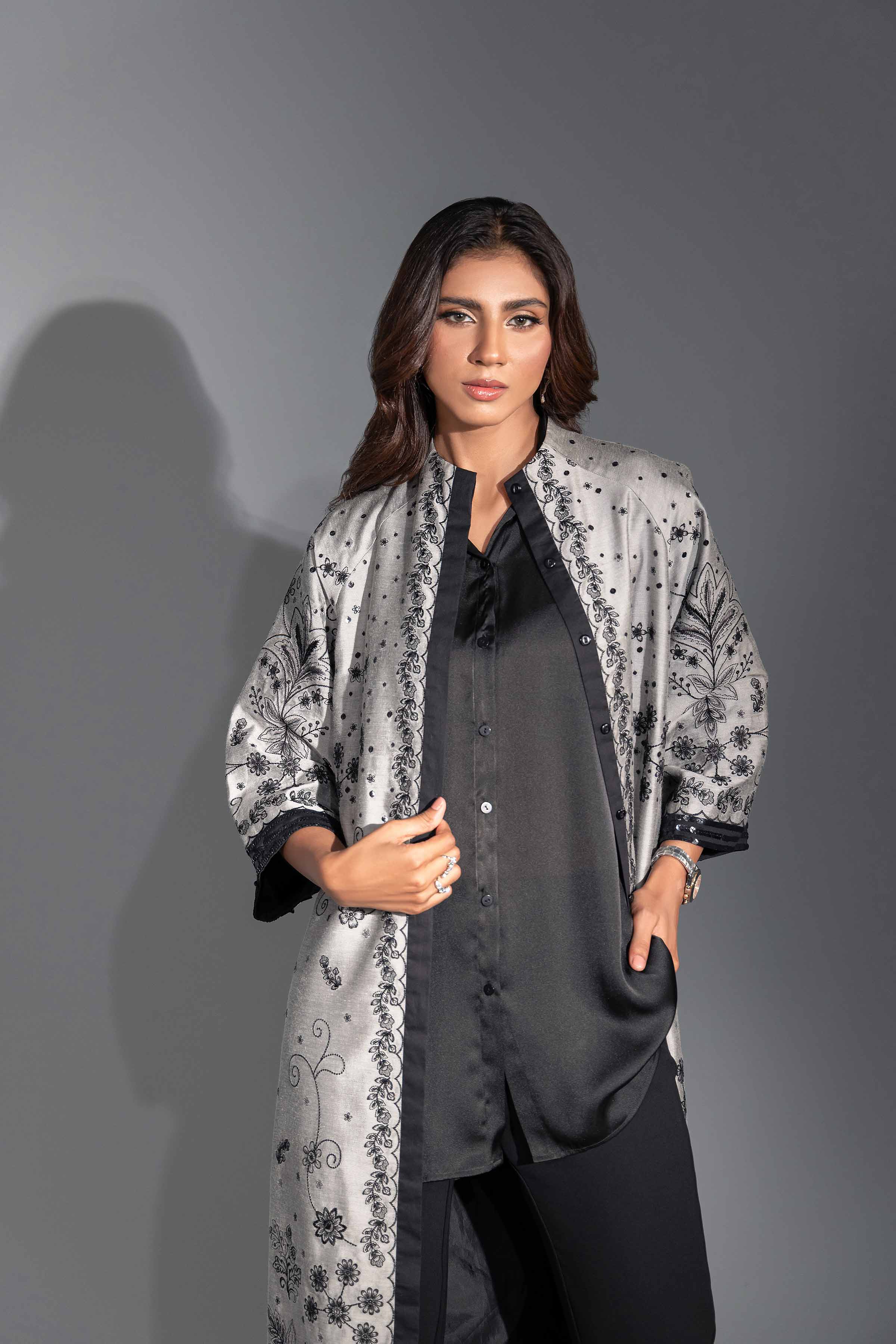 Embroidered Jacket - KFW24-36 - Image 4