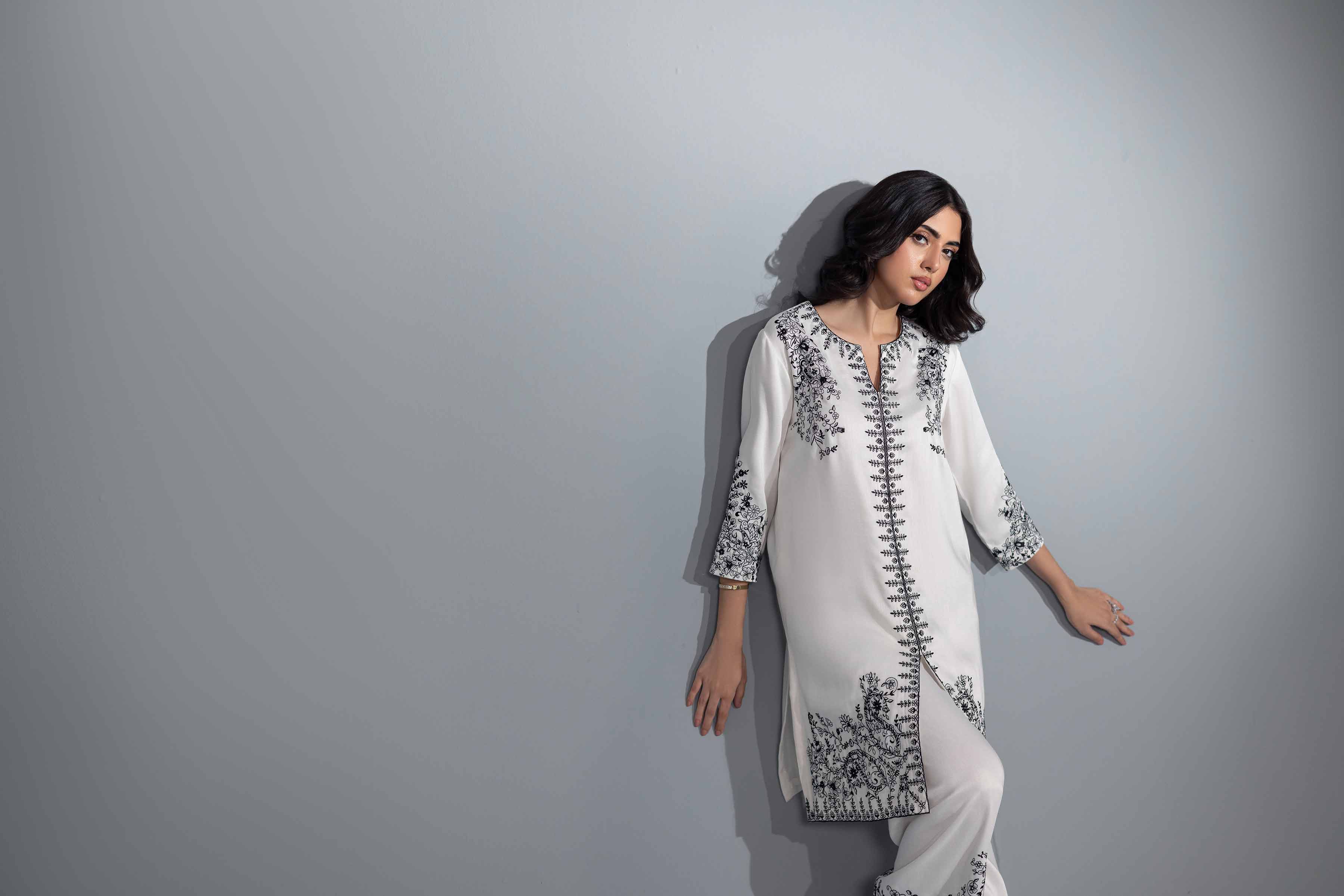 2 Piece - Embroidered Suit - KFW24-67 - Image 6