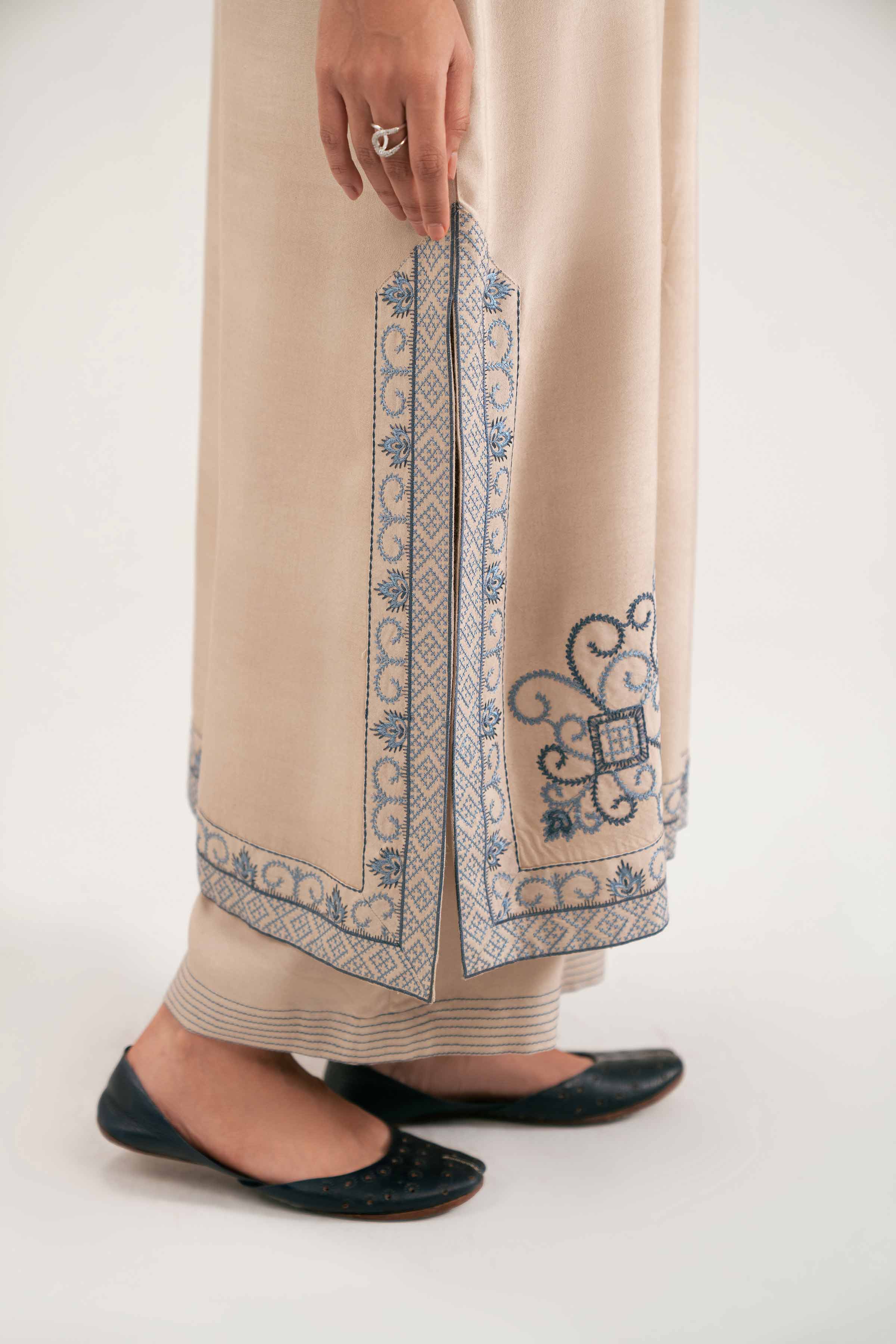 2 Piece - Embroidered Suit - KFW25-102 - Image 7