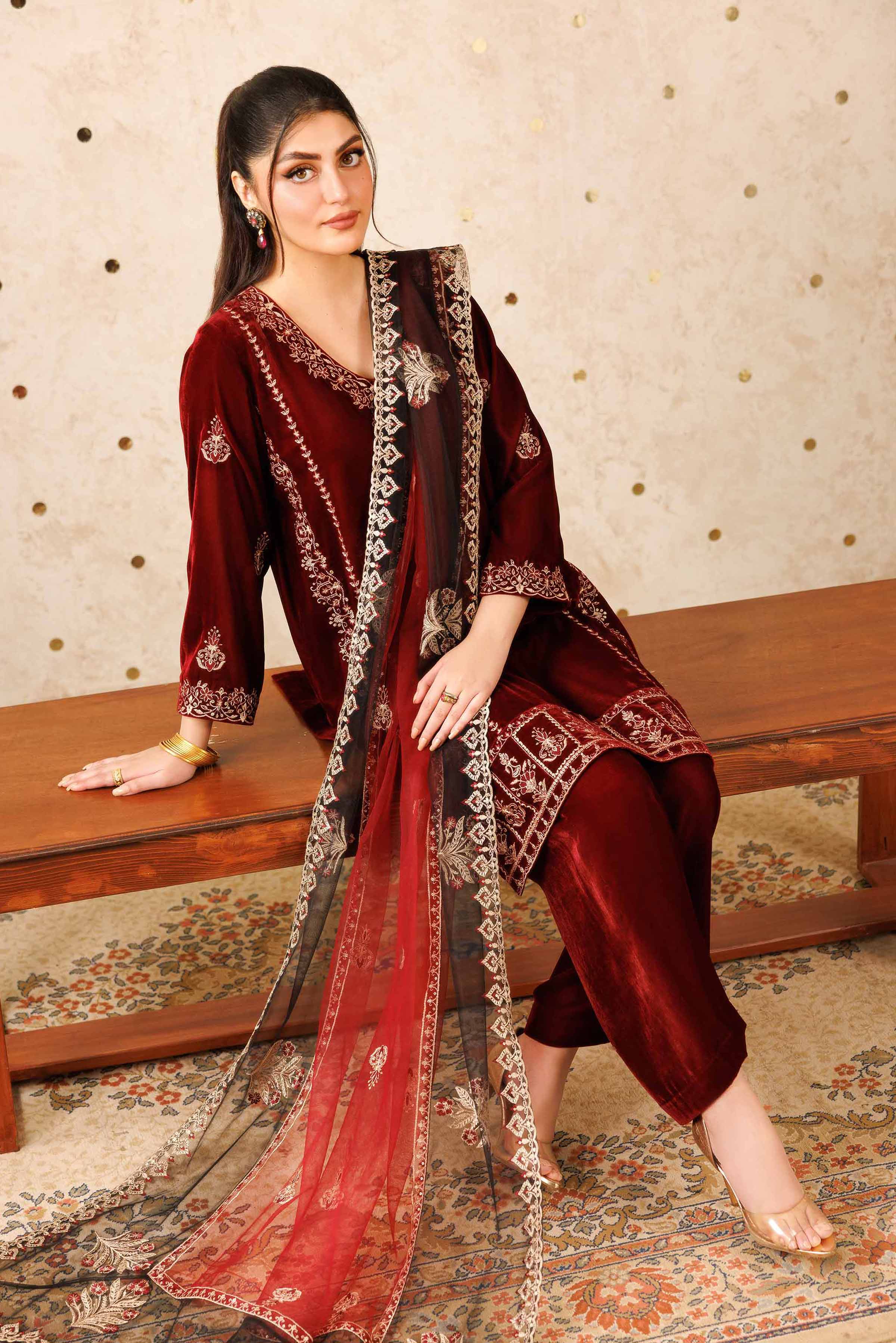 3 Piece - Embroidered Suit - KFW25-11