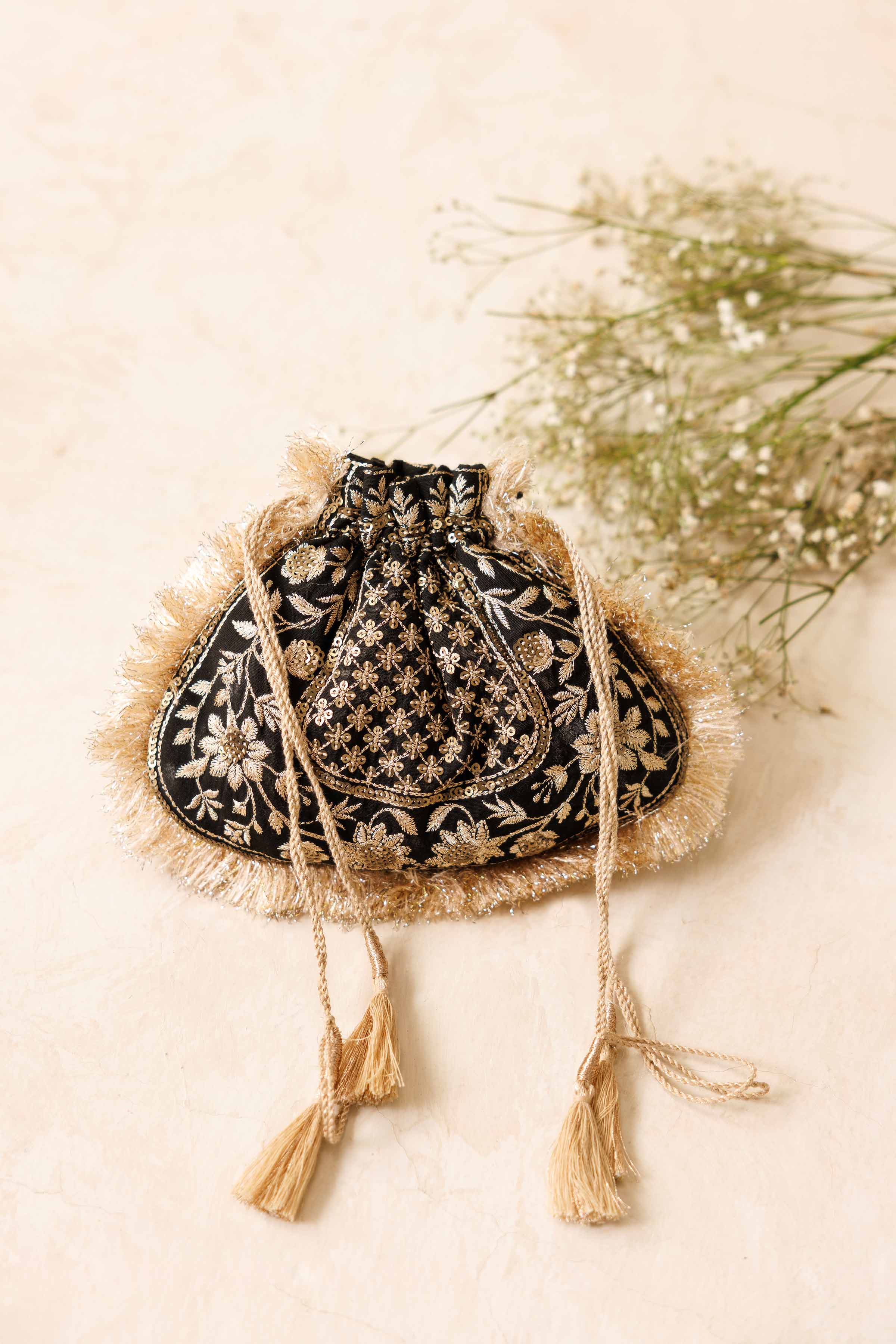 Embroidered Pouch - KFW25-140 - Image 2