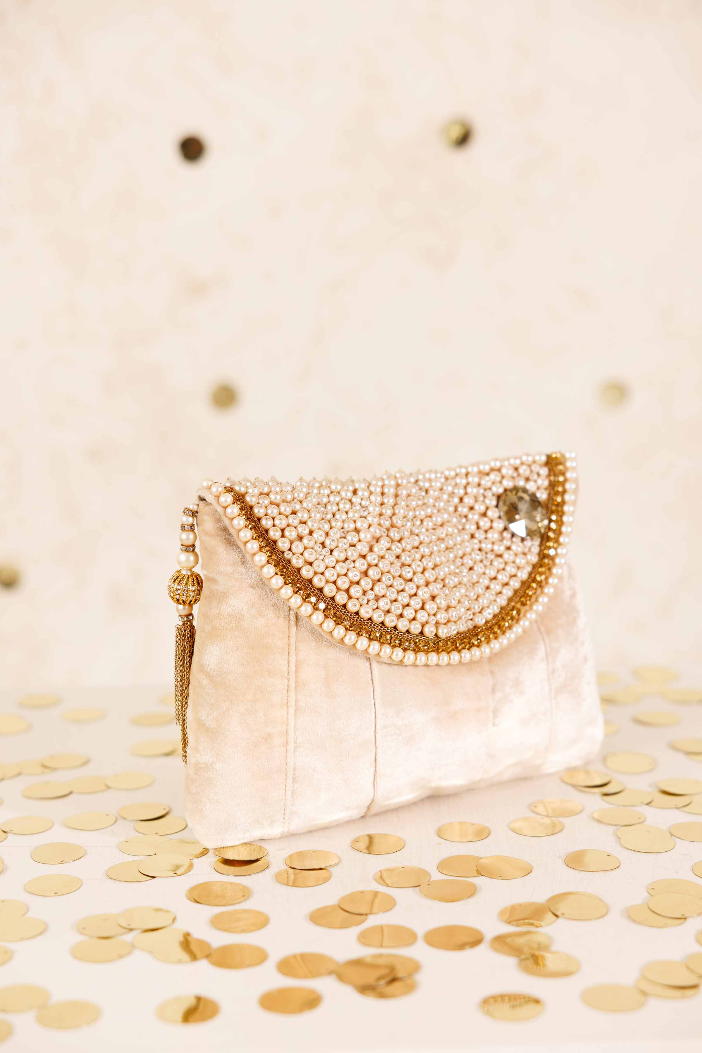 Embroidered Pouch - KFW25-143 - Image 3