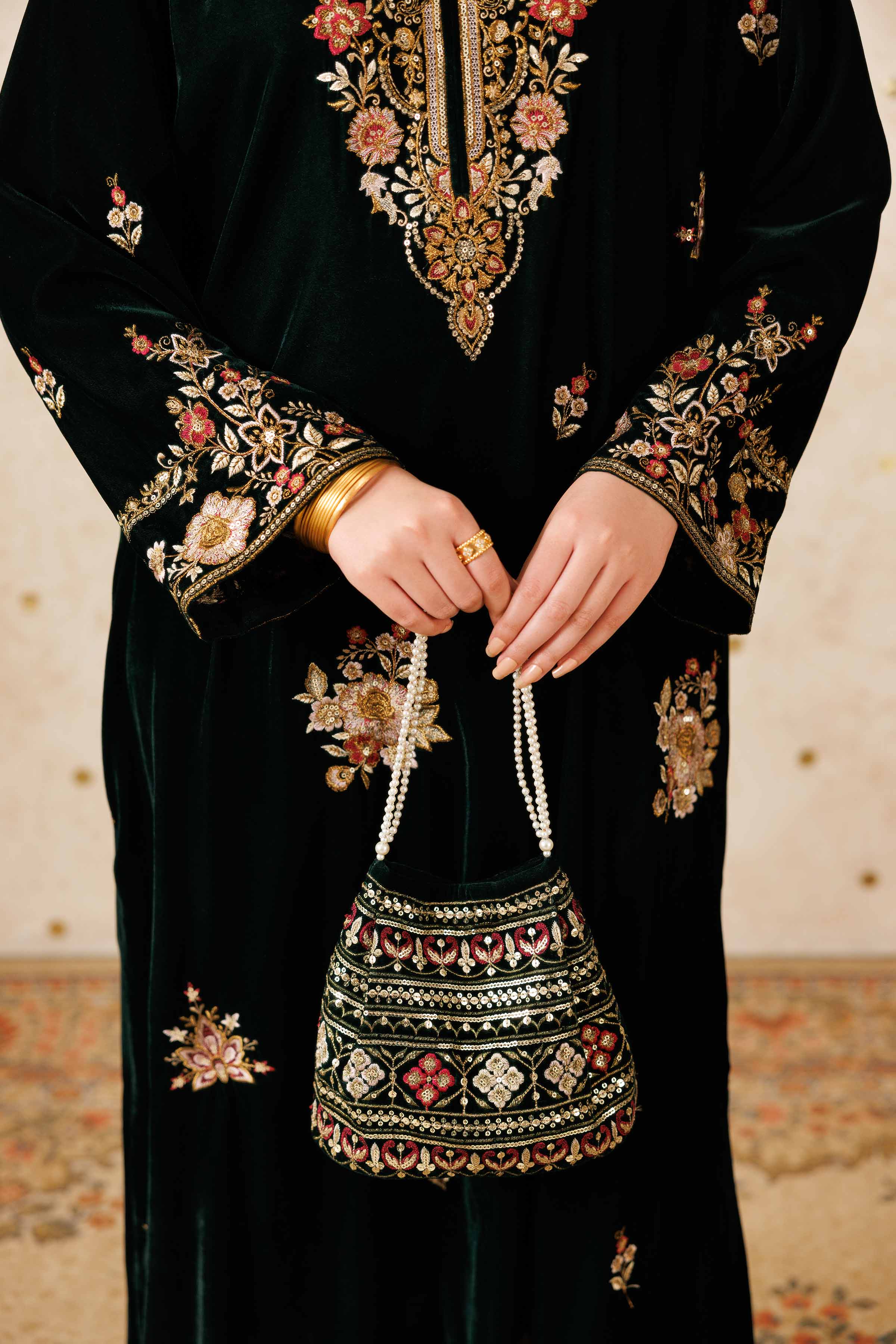 Embroidered Pouch - KFW25-146 - Image 2