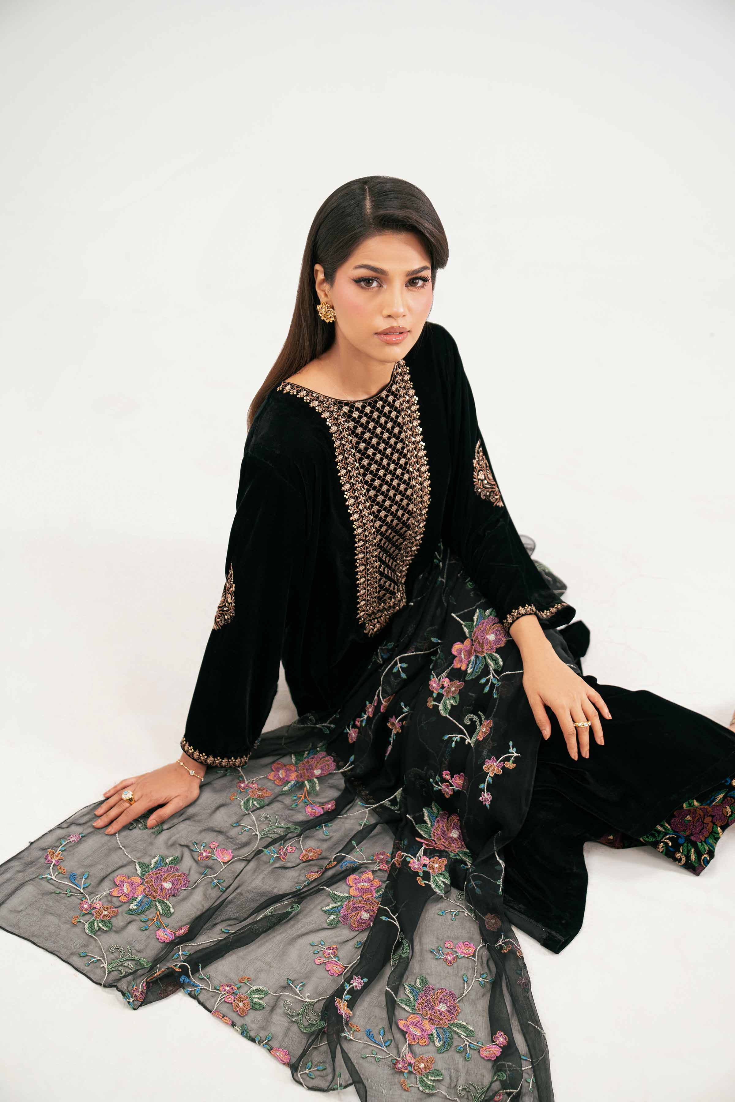 3 Piece - Printed Embroidered Suit - KFW25-22 - Image 5