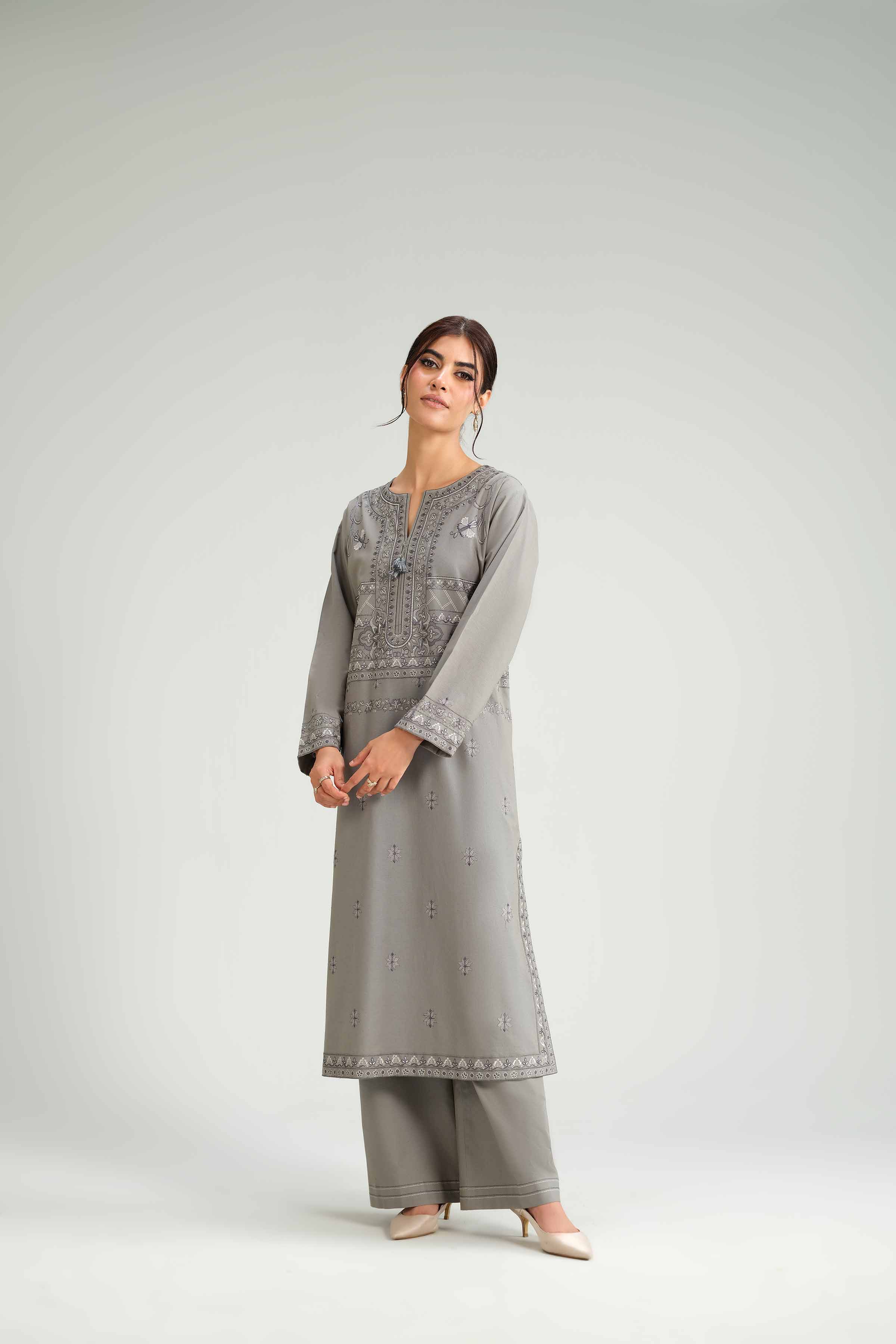 2 Piece - Embroidered Suit - KFW25-225 - Image 4