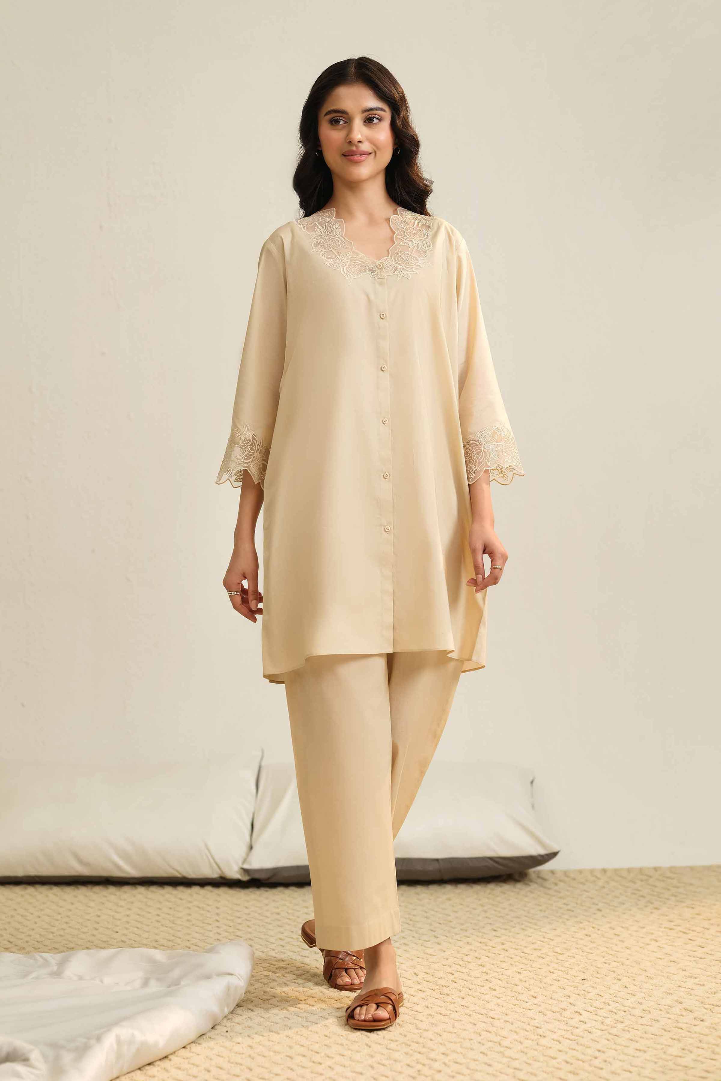 2 Piece - Embroidered Loungewear - KLS25-07 - Image 2
