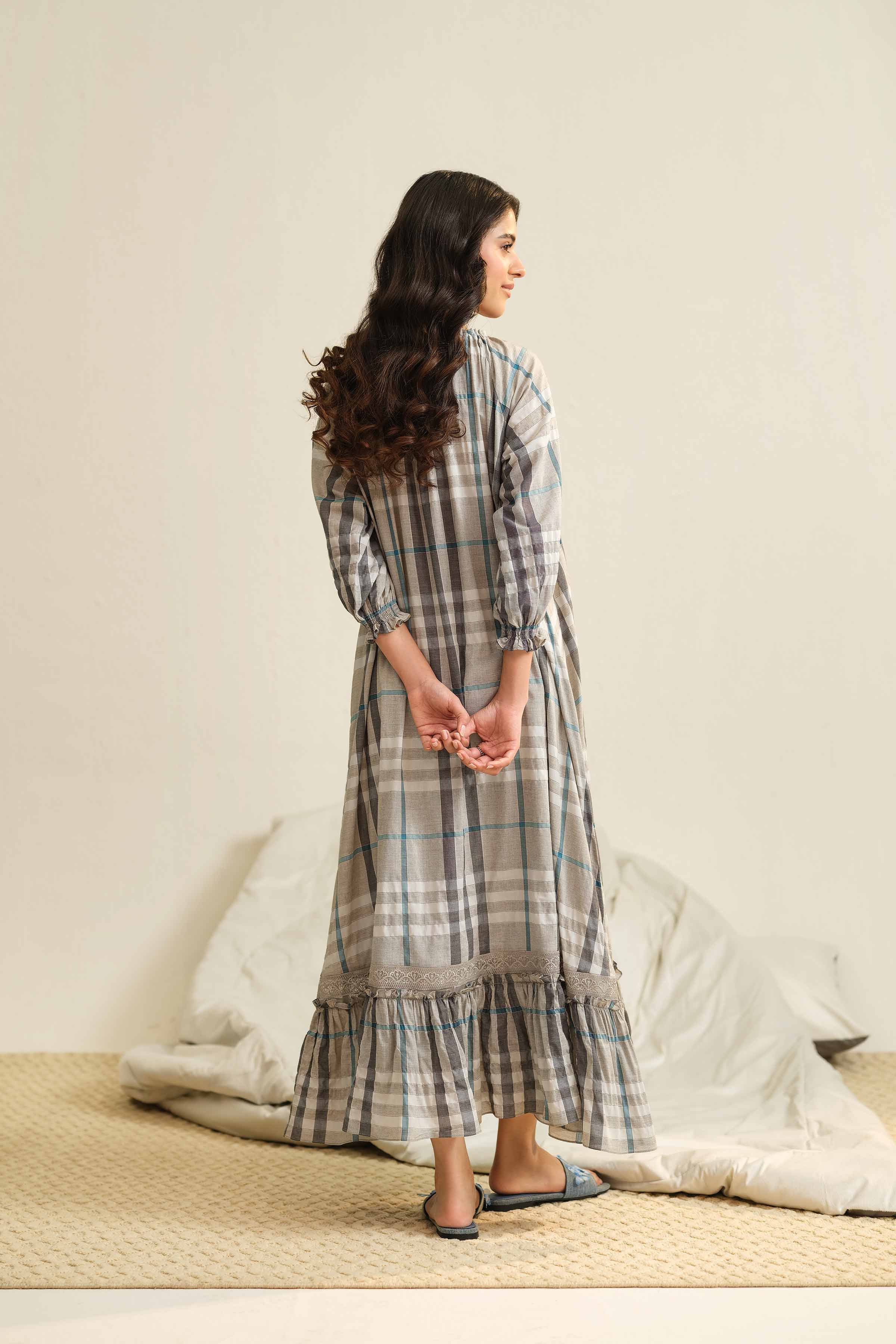 Embroidered Gown - KLS25-11 - Image 3