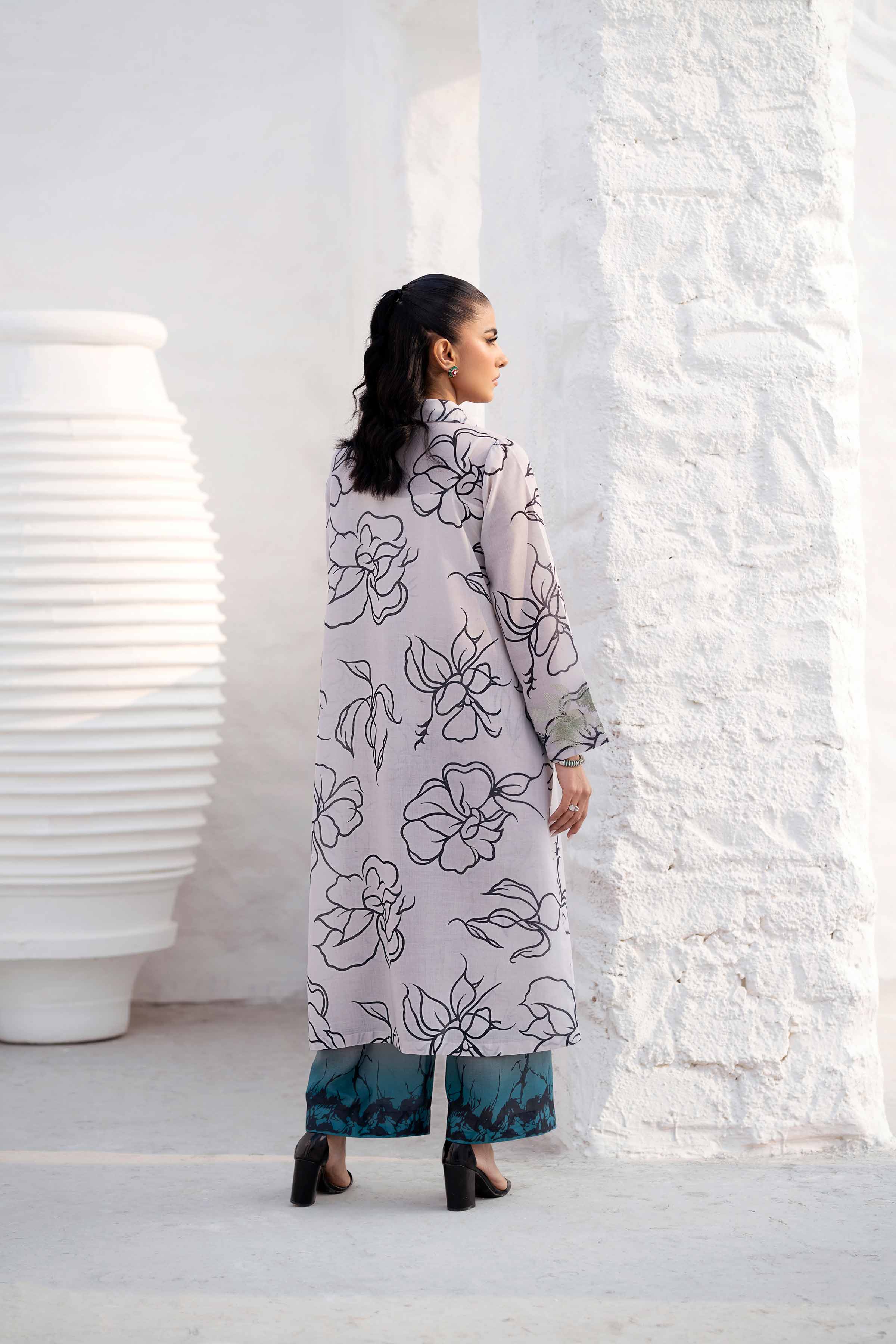 2 Piece - Printed Embroidered Suit - KPS25-08 - Image 3