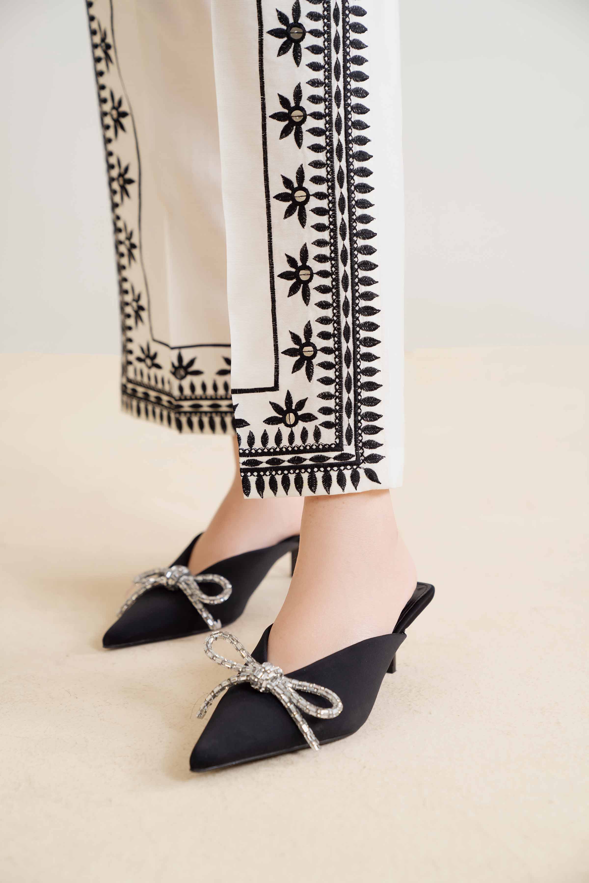 Embroidered Trousers - PCS25-18