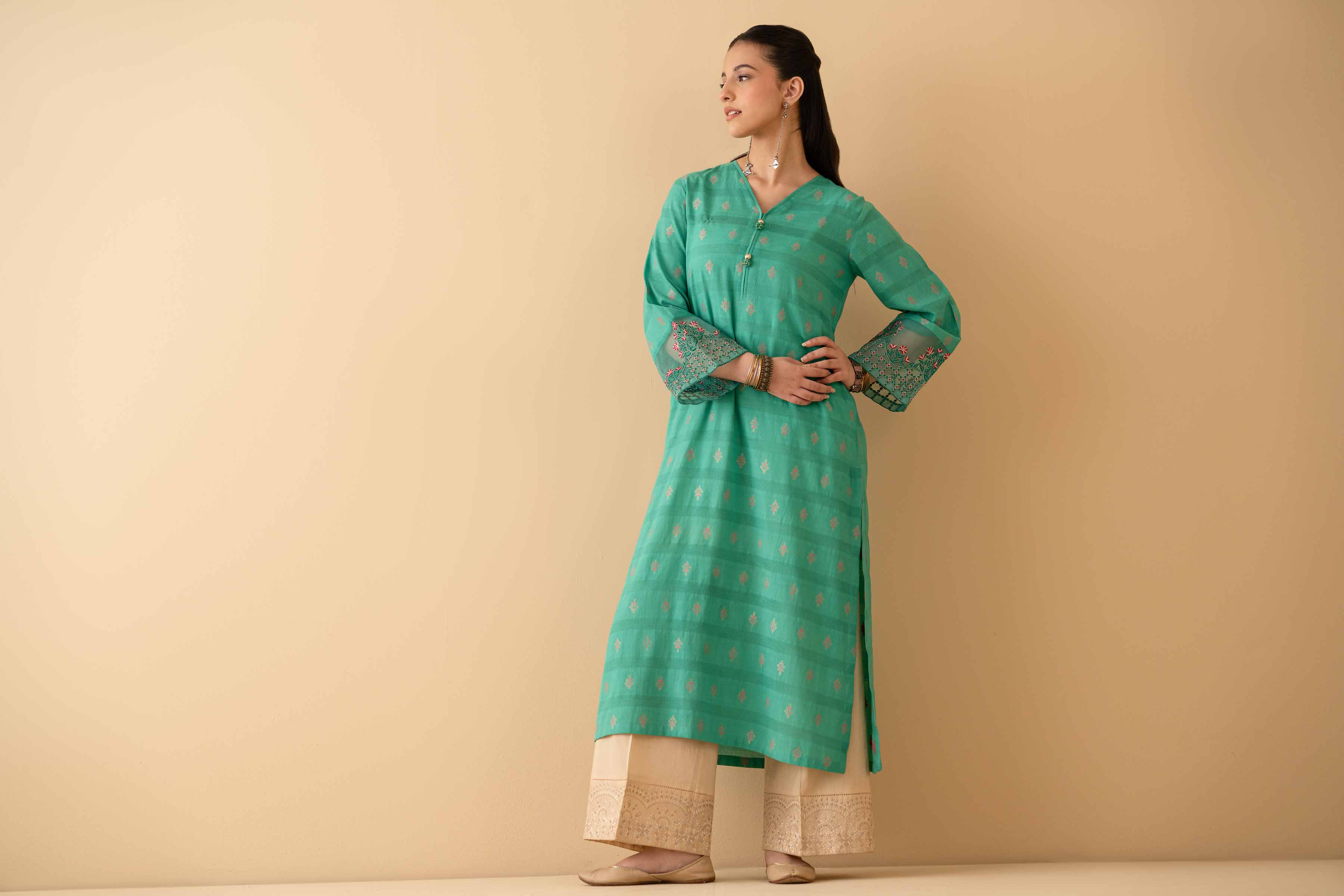 Embroidered Shirt - PE25-119 - Image 7