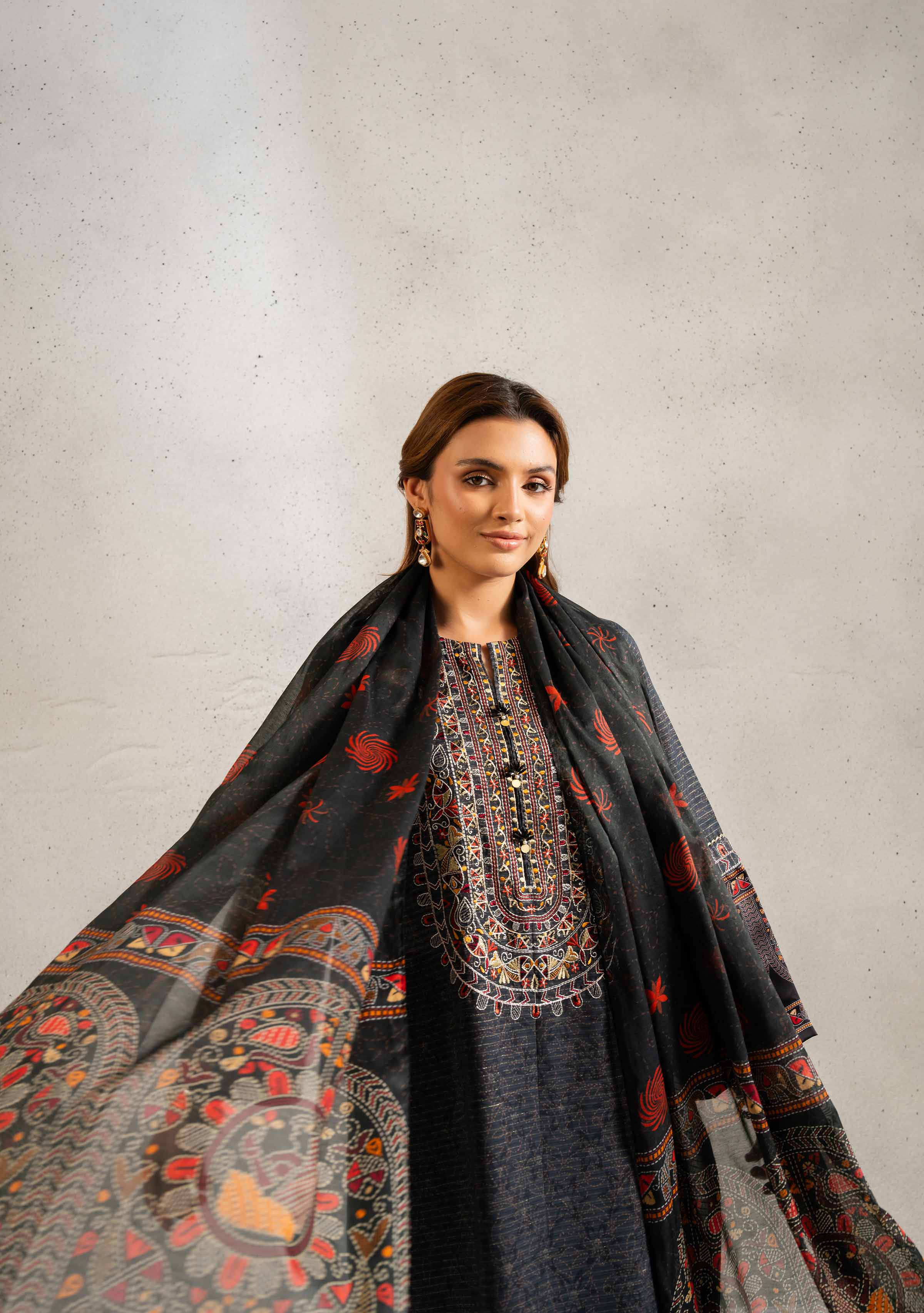 3 Piece - Printed Embroidered Suit - PE25-129 - Image 6
