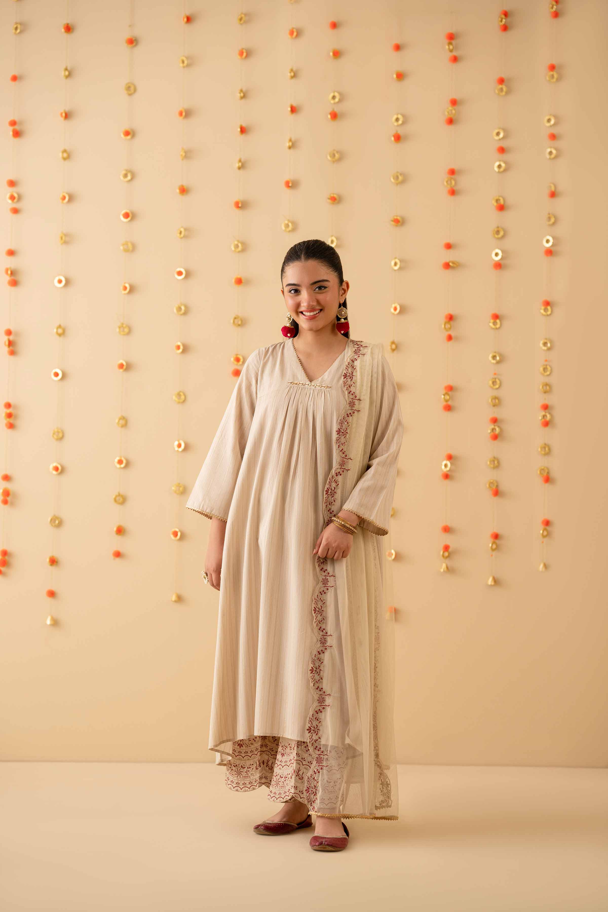 3 Piece - Embroidered Suit - PE25-135 - Image 10