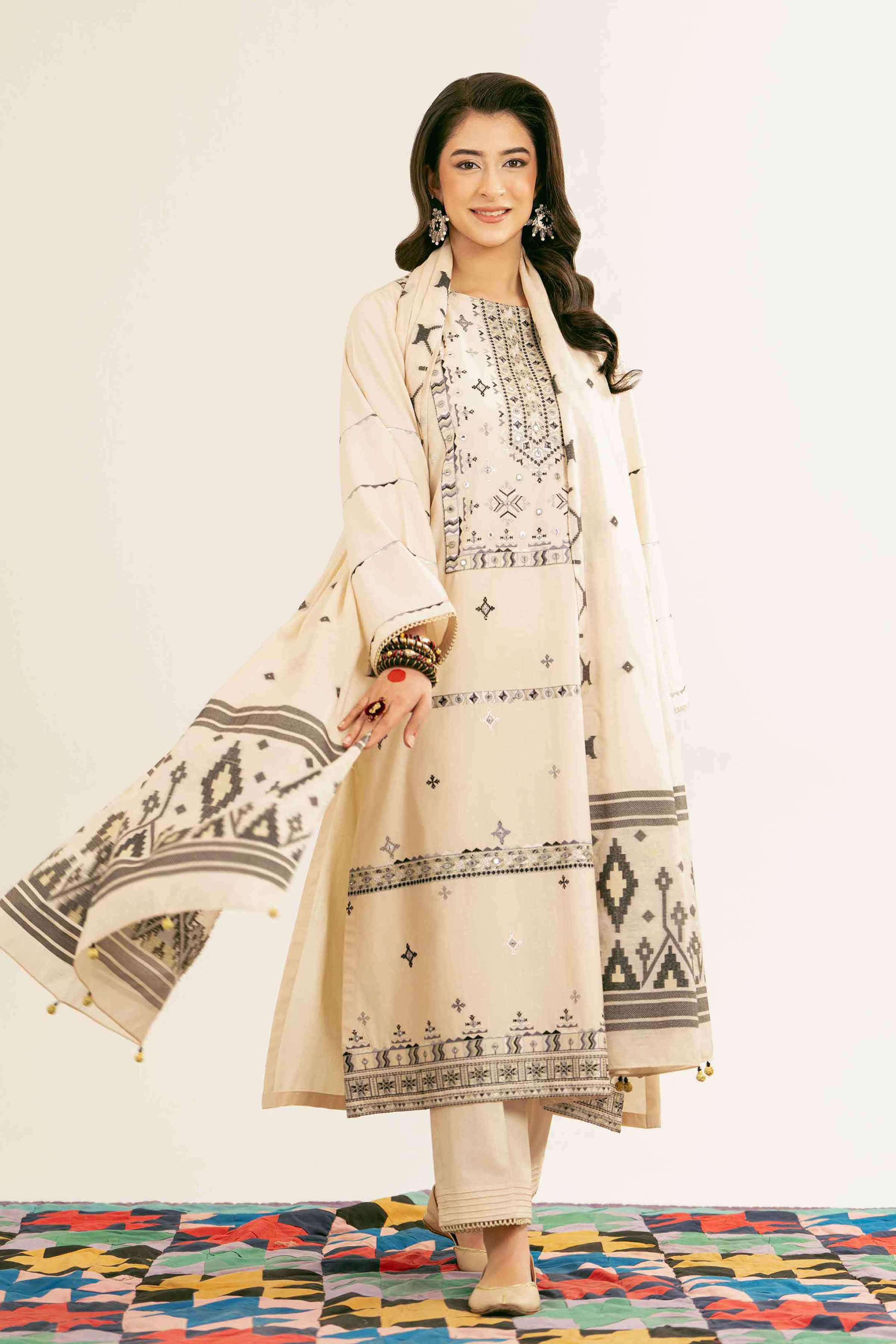 3 Piece - Embroidered Suit - PE25-141 - Image 2