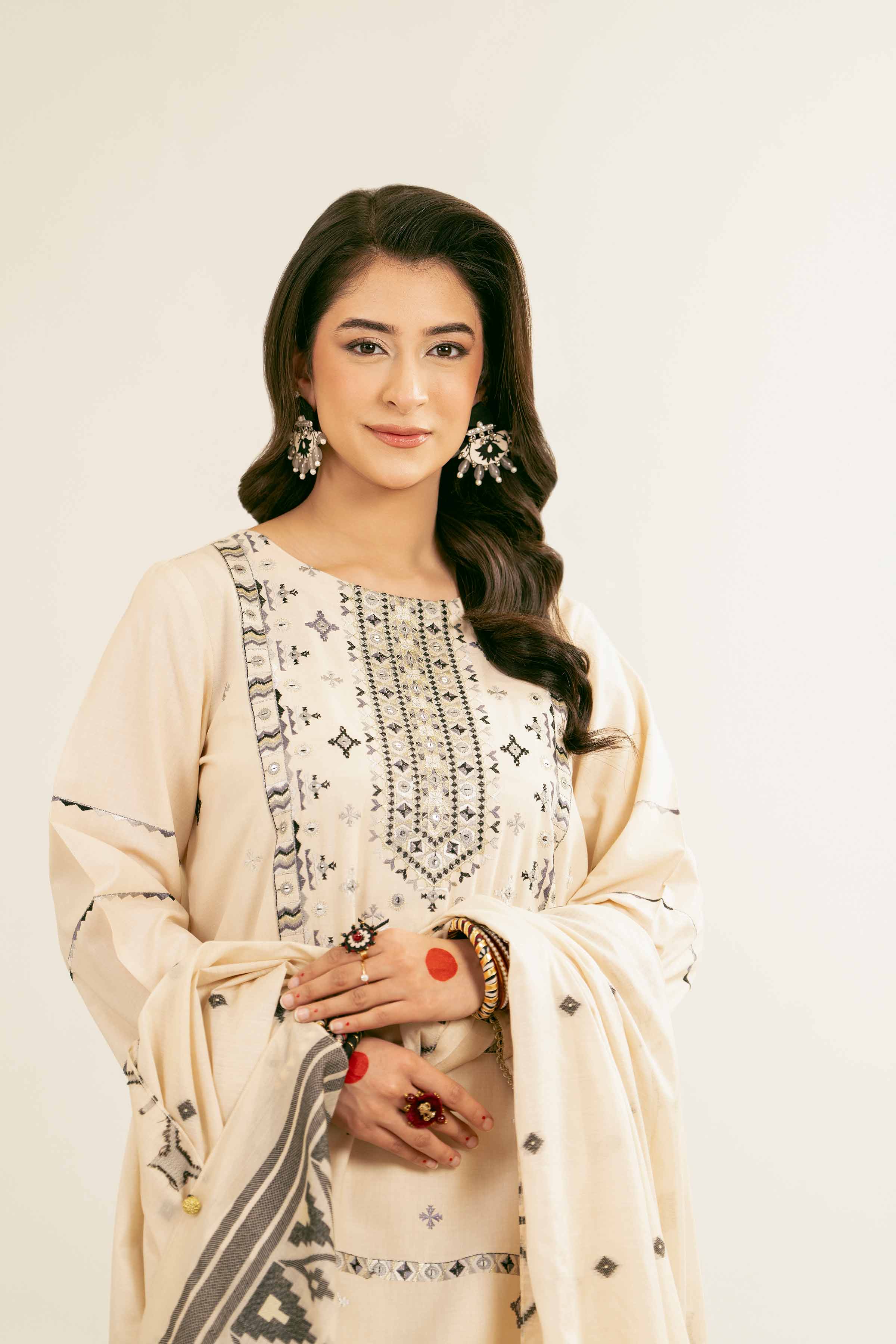 3 Piece - Embroidered Suit - PE25-141 - Image 4