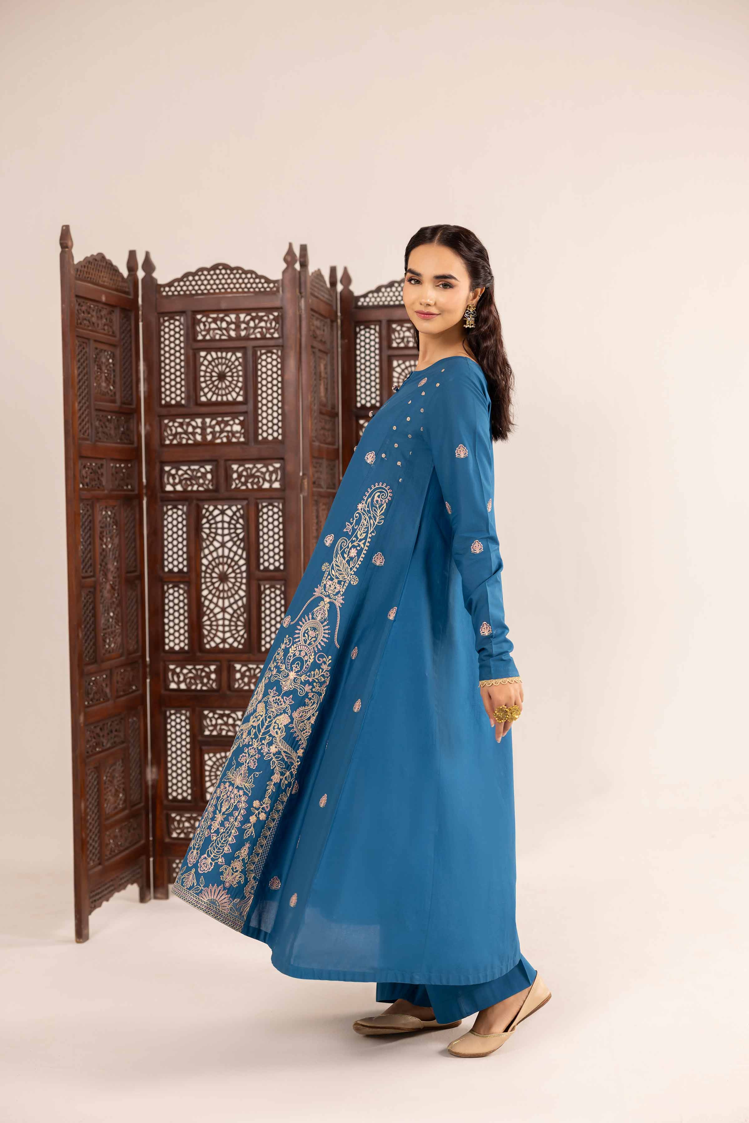 2 Piece - Embroidered Suit - PE25-144 - Image 3