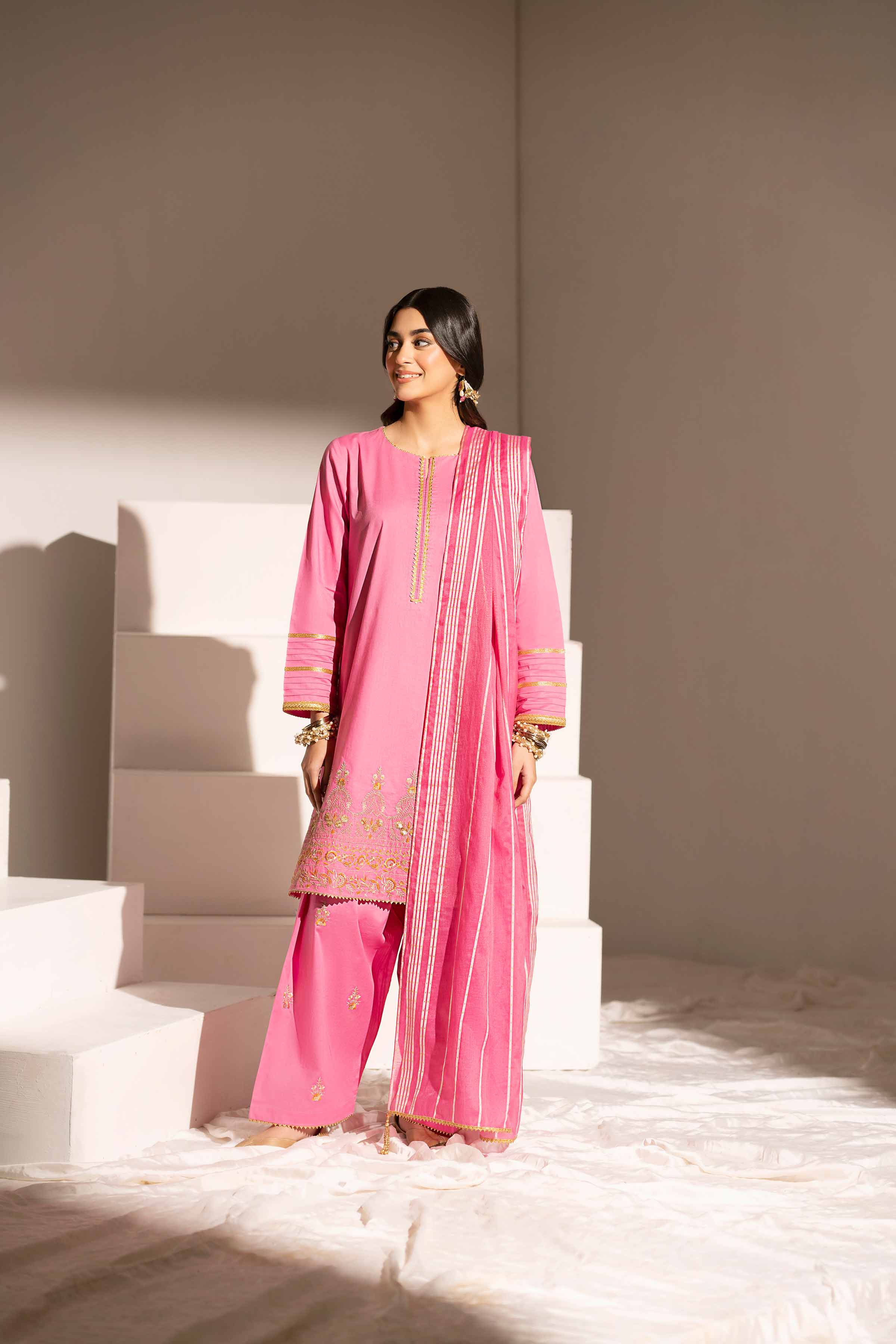 3 Piece - Embroidered Suit - PE25-156 - Image 4