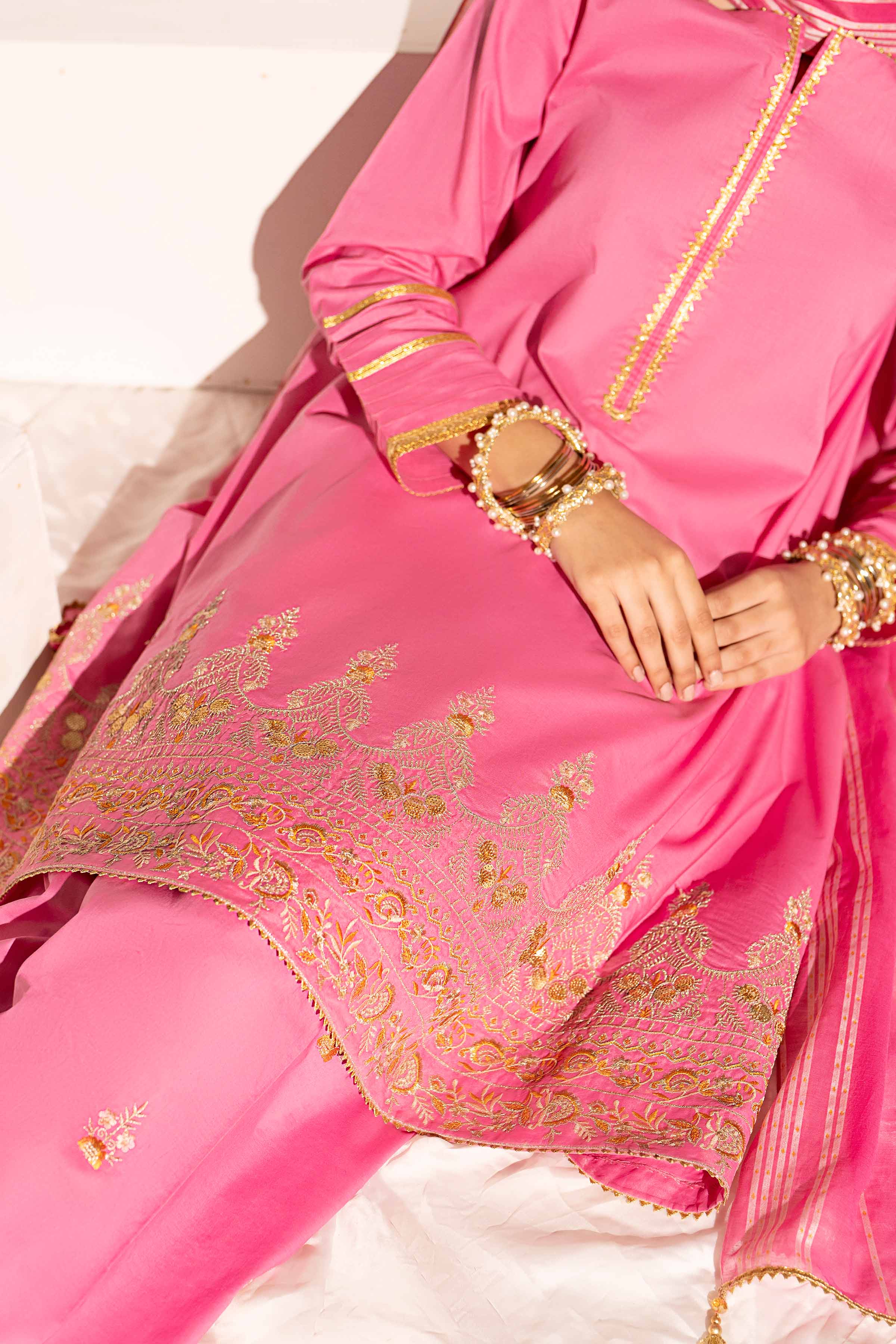 3 Piece - Embroidered Suit - PE25-156 - Image 7