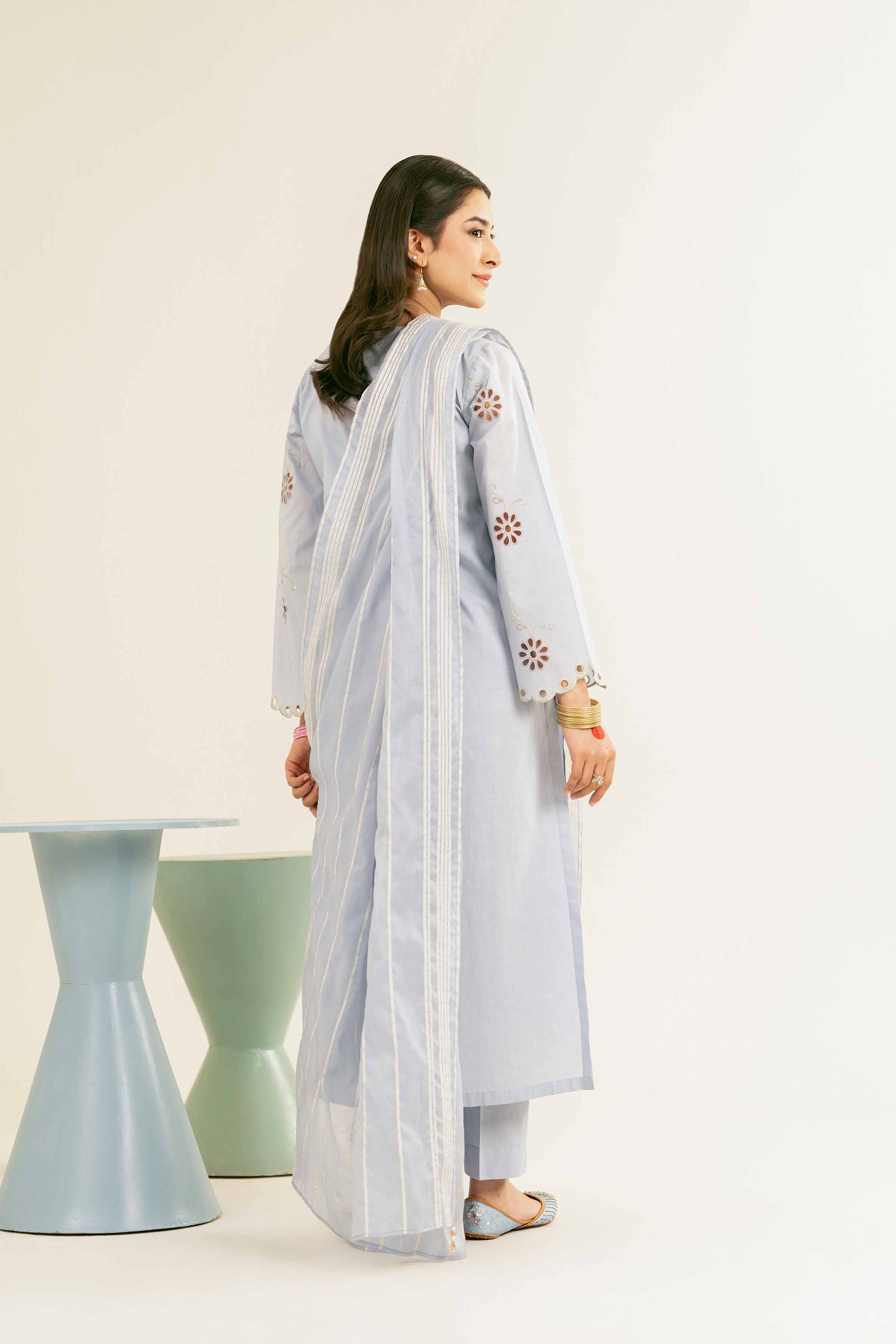 3 Piece - Embroidered Suit - PE25-166 - Image 3