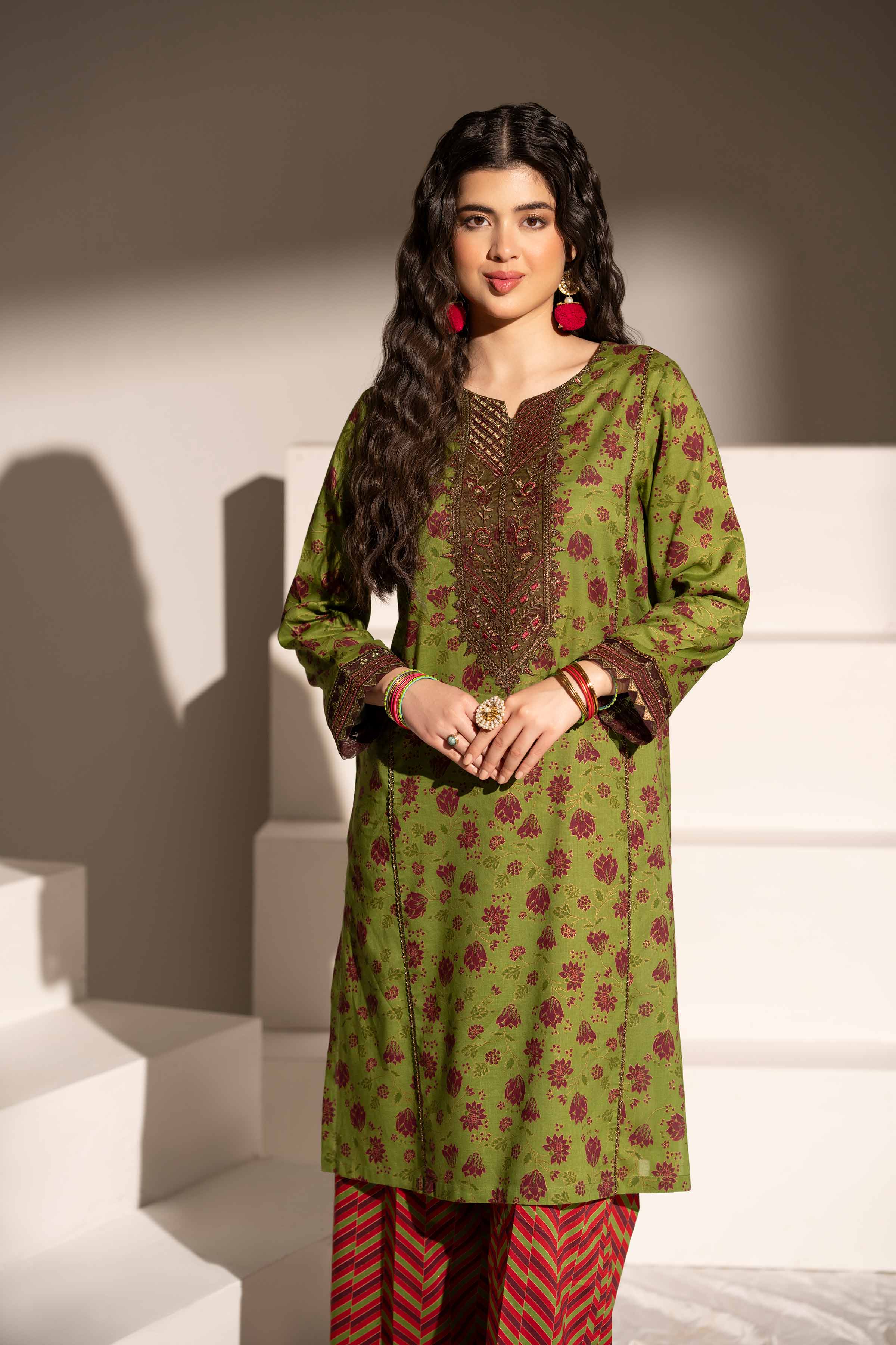 2 Piece - Printed Embroidered Suit - PE25-189 - Image 4