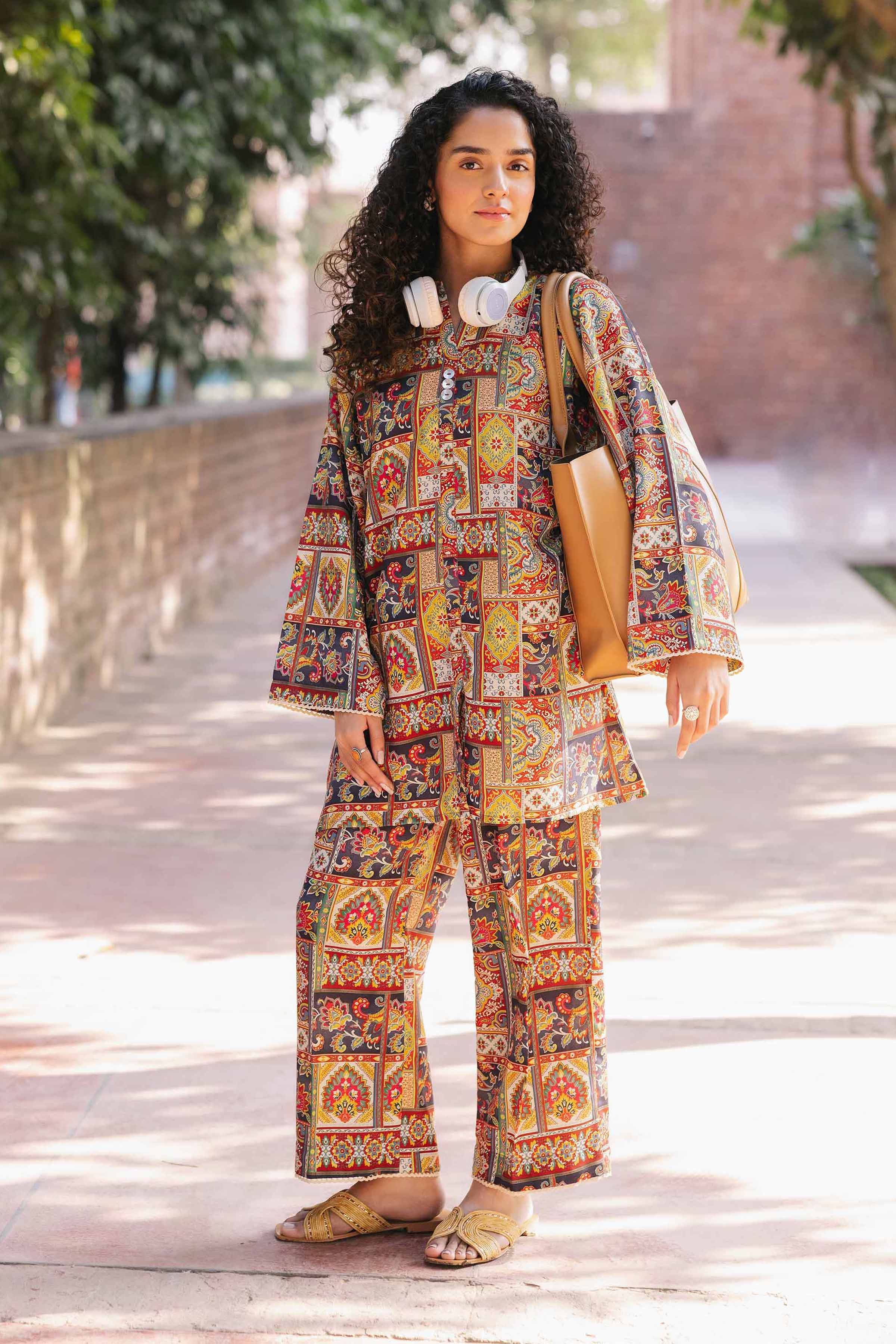 2 Piece - Printed Suit - PE25-193 - Image 2