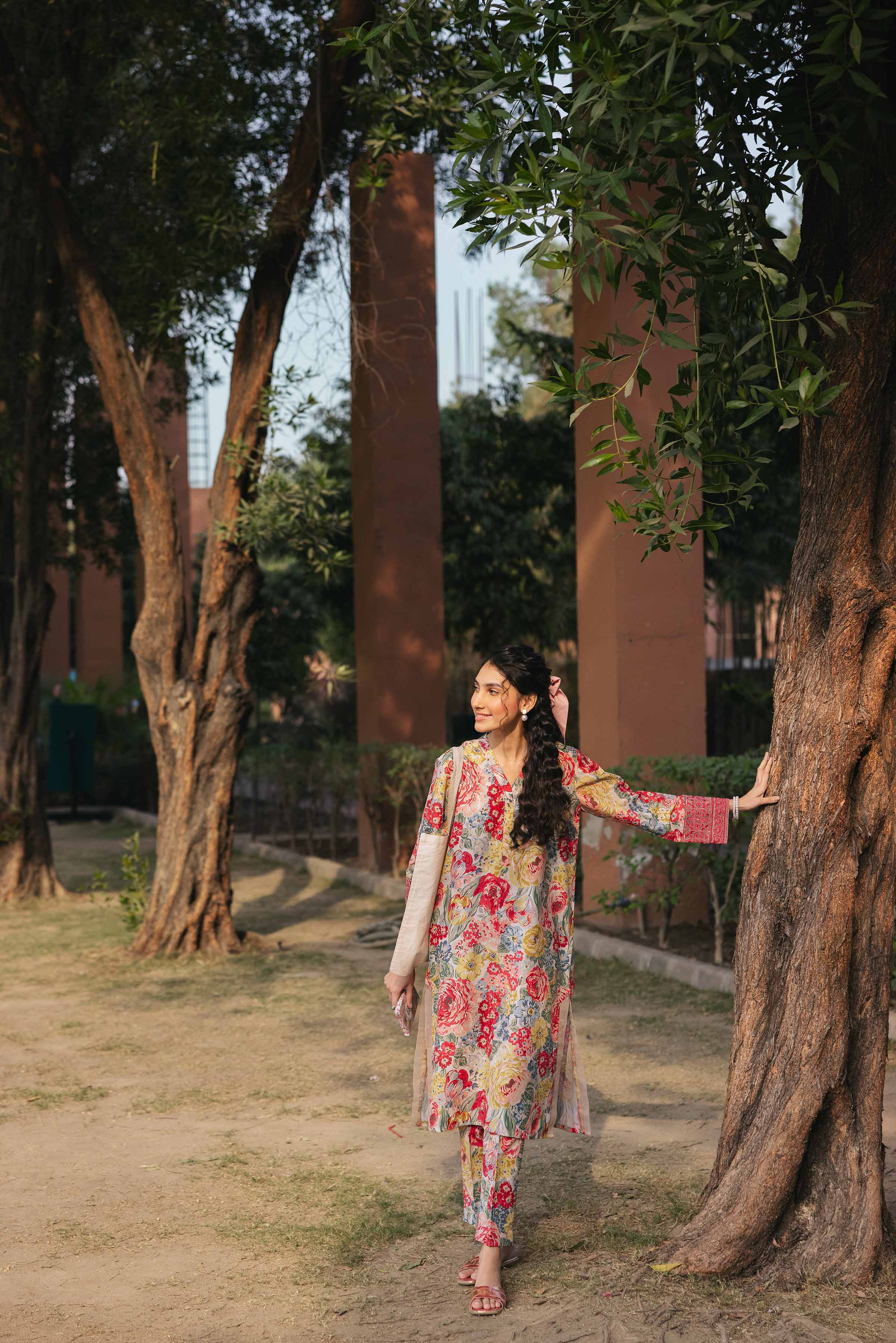 2 Piece - Printed Embroidered Suit - PE25-197 - Image 4