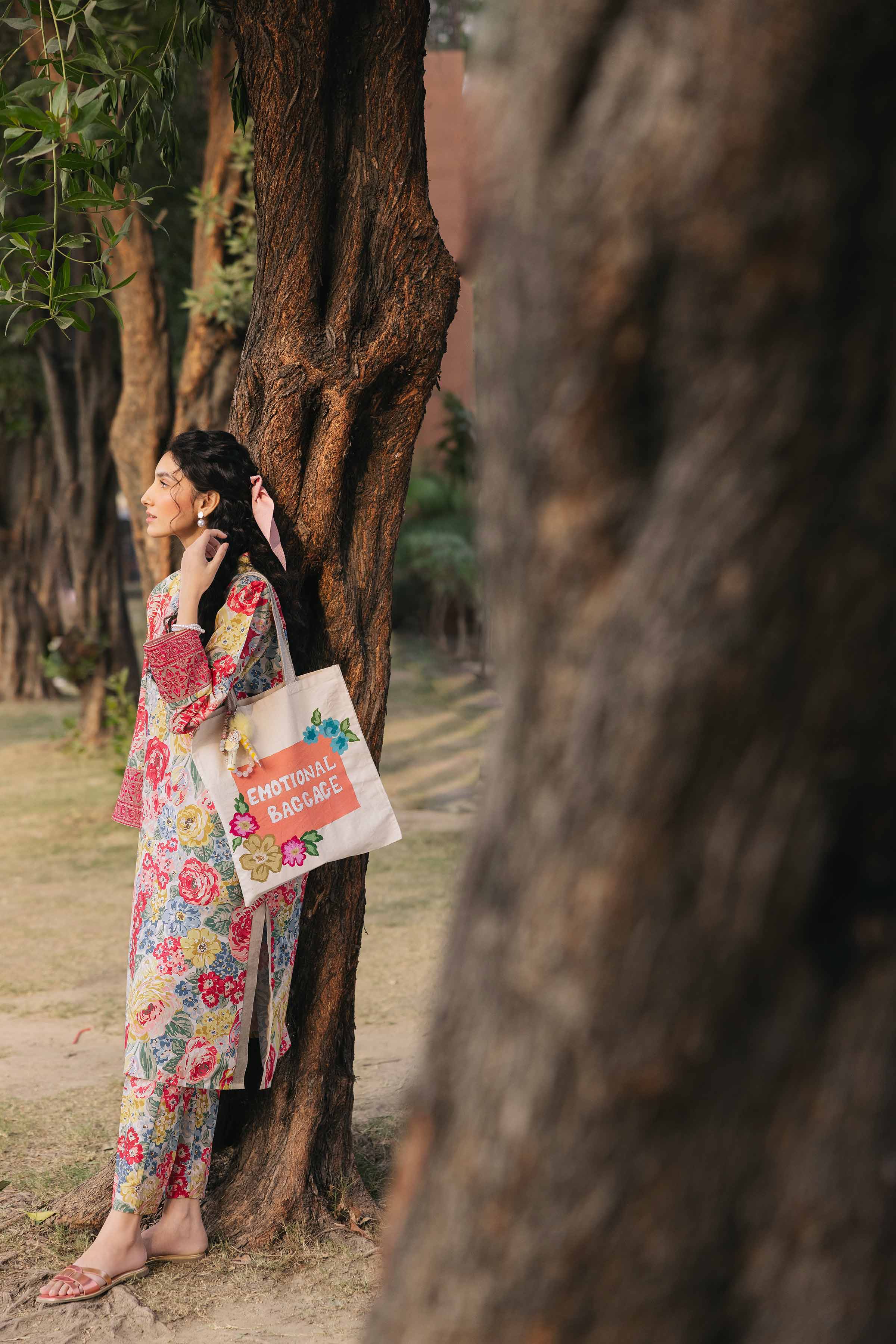 2 Piece - Printed Embroidered Suit - PE25-197 - Image 7