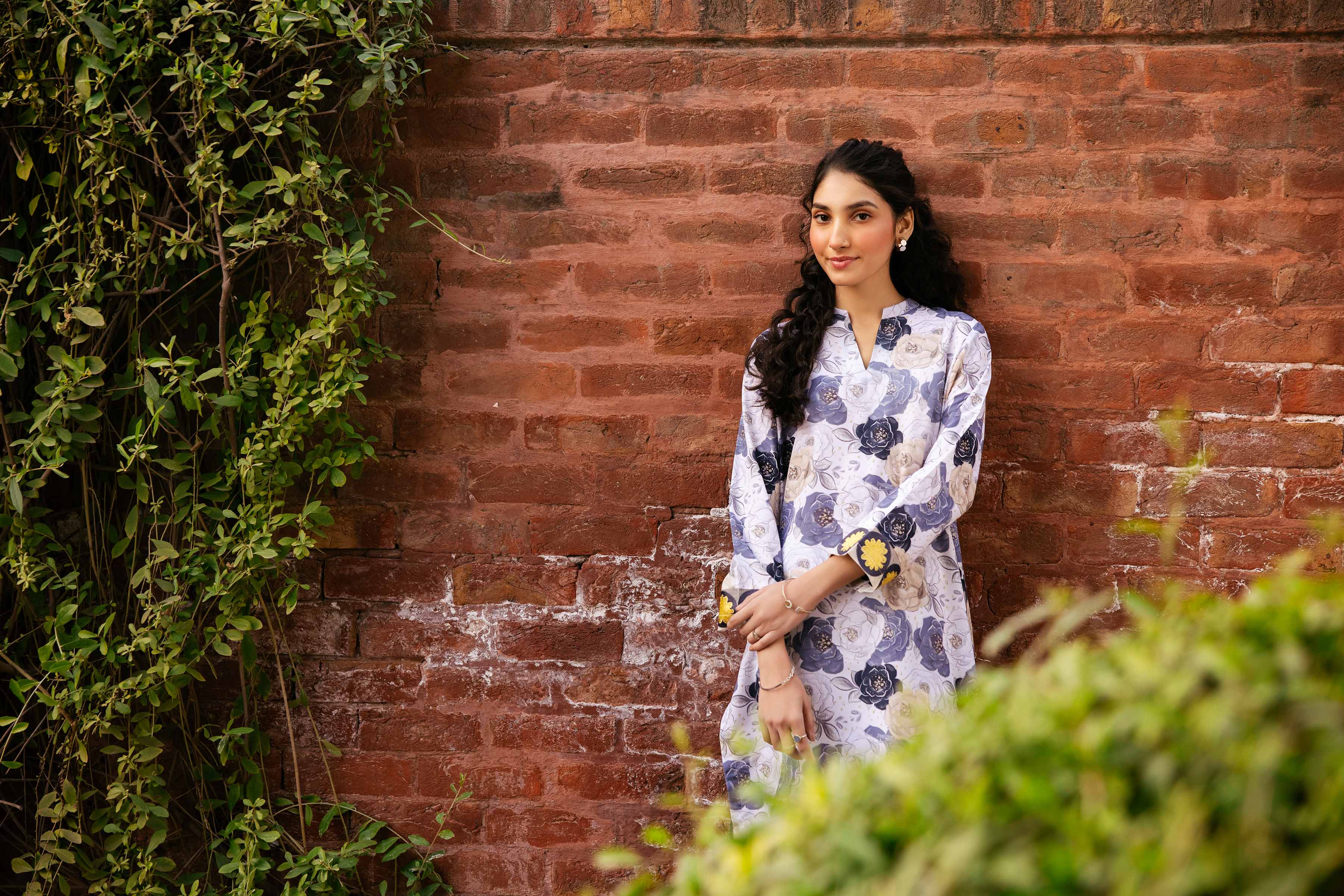 2 Piece - Printed Embroidered Suit - PE25-198 - Image 7