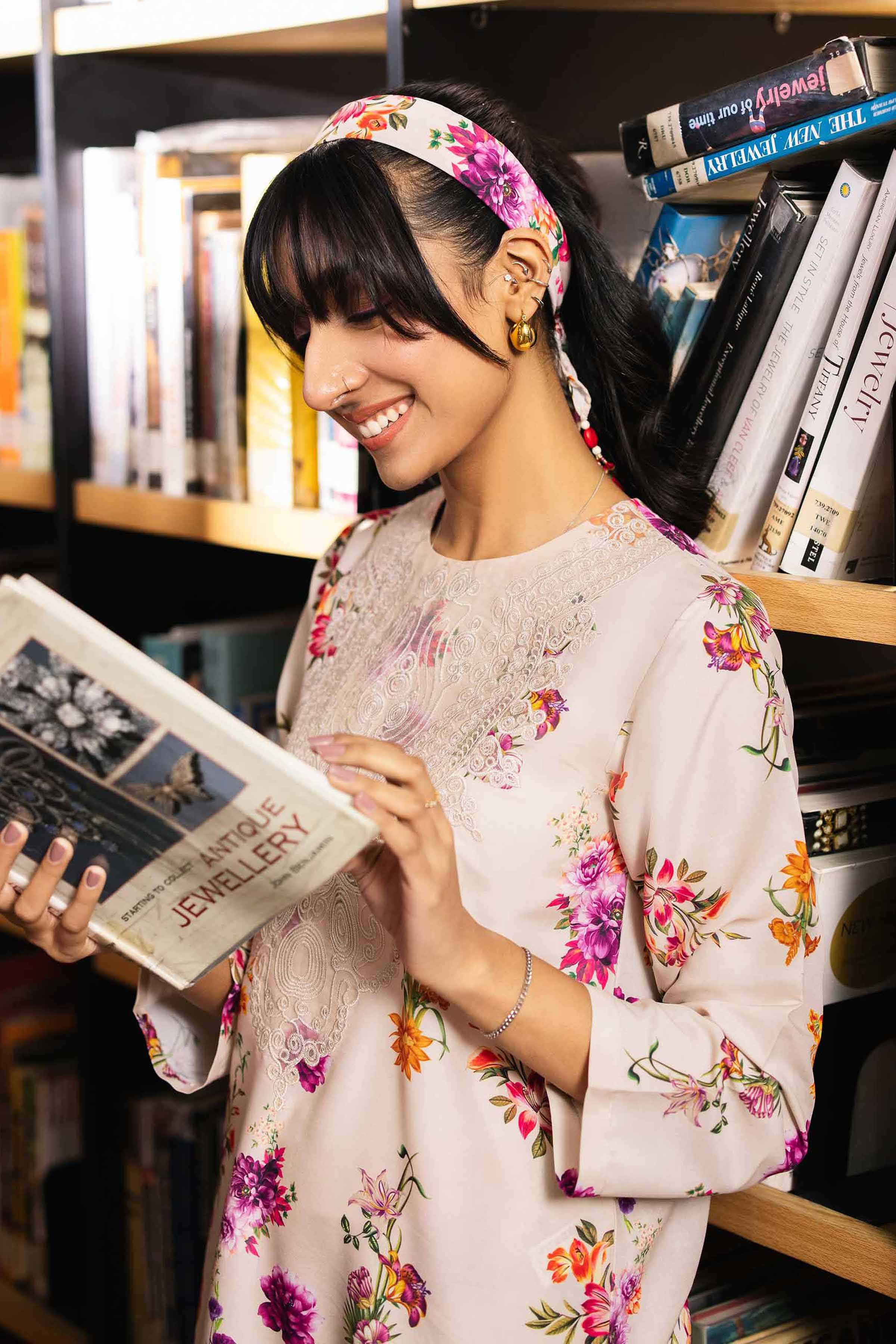 2 Piece - Printed Embroidered Suit - PE25-199