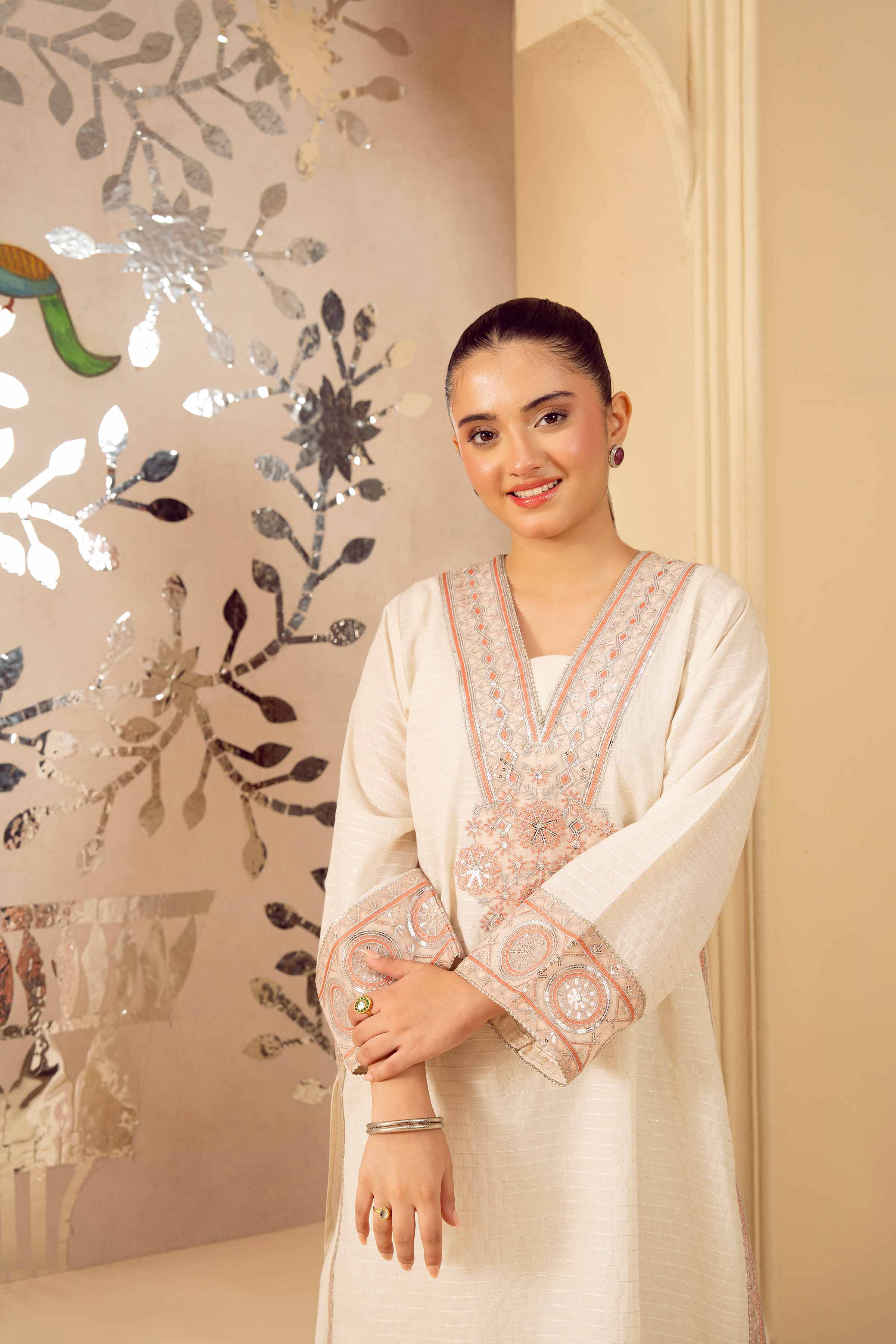 Embroidered Shirt - PE25-207 - Image 4