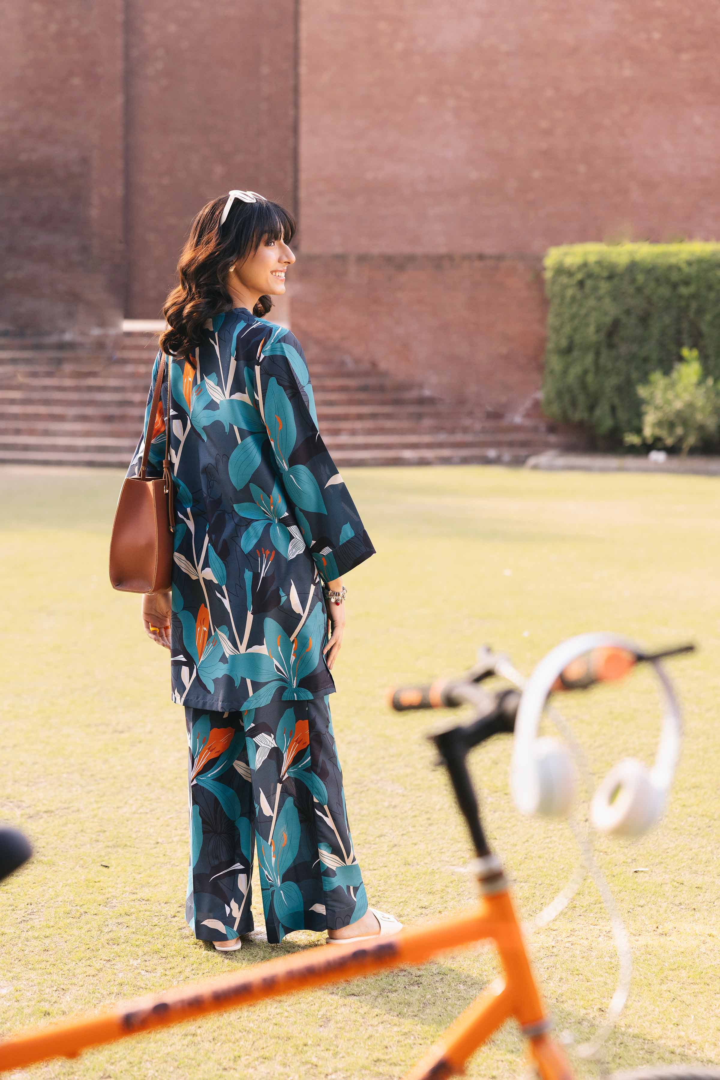 2 Piece - Printed Suit - PE25-221 - Image 3