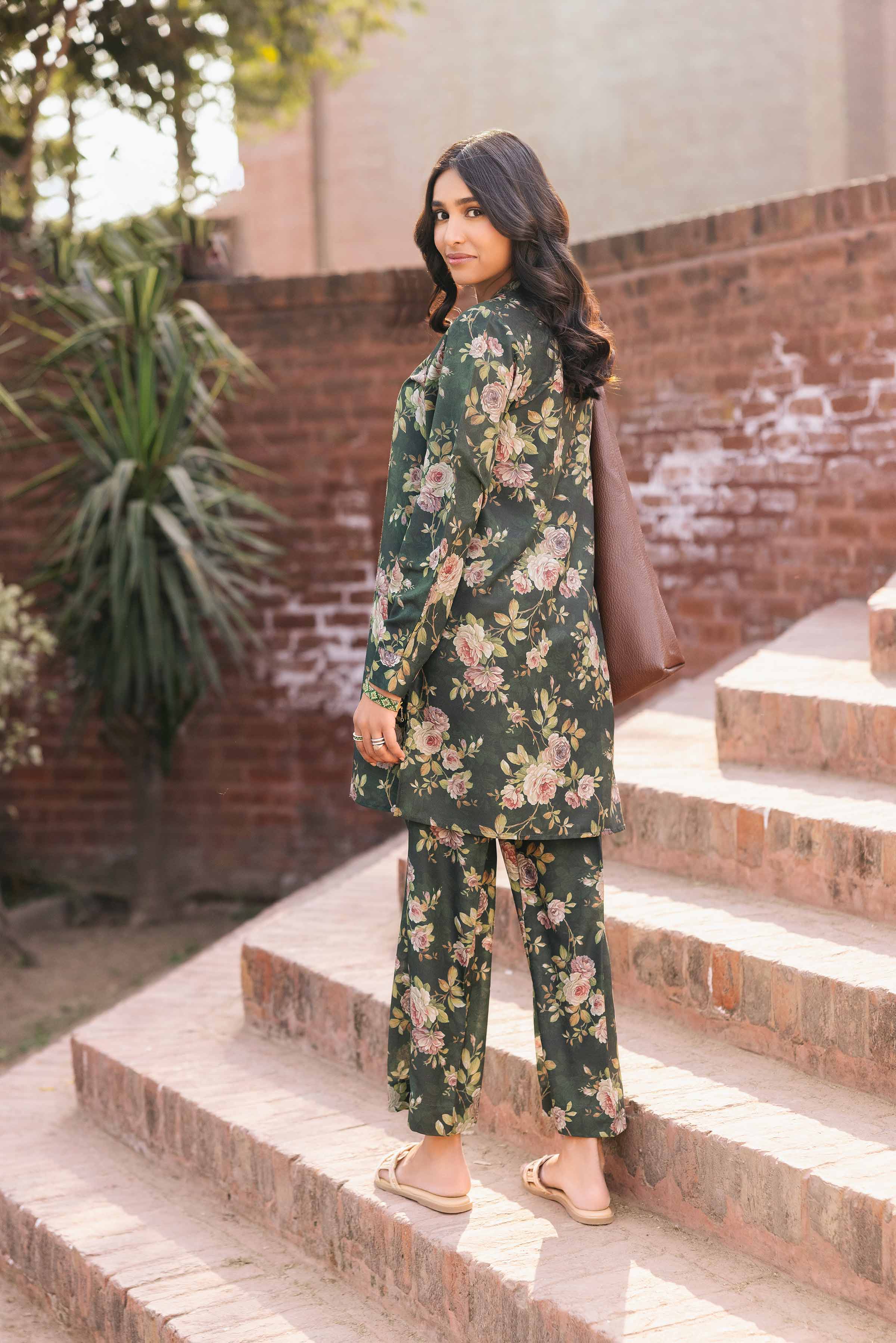 2 Piece - Printed Suit - PE25-223 - Image 3
