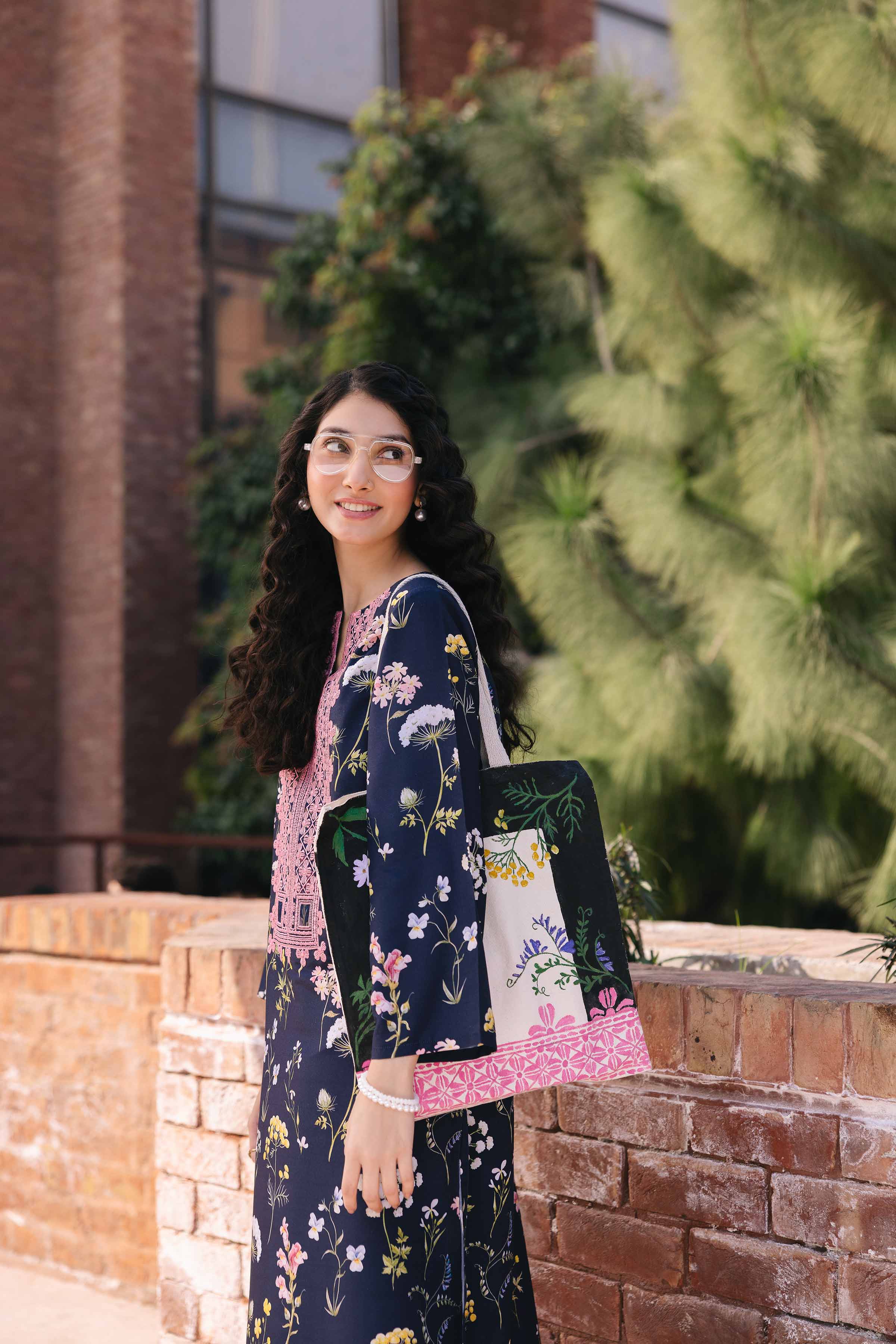 2 Piece - Printed Embroidered Suit - PE25-226 - Image 10
