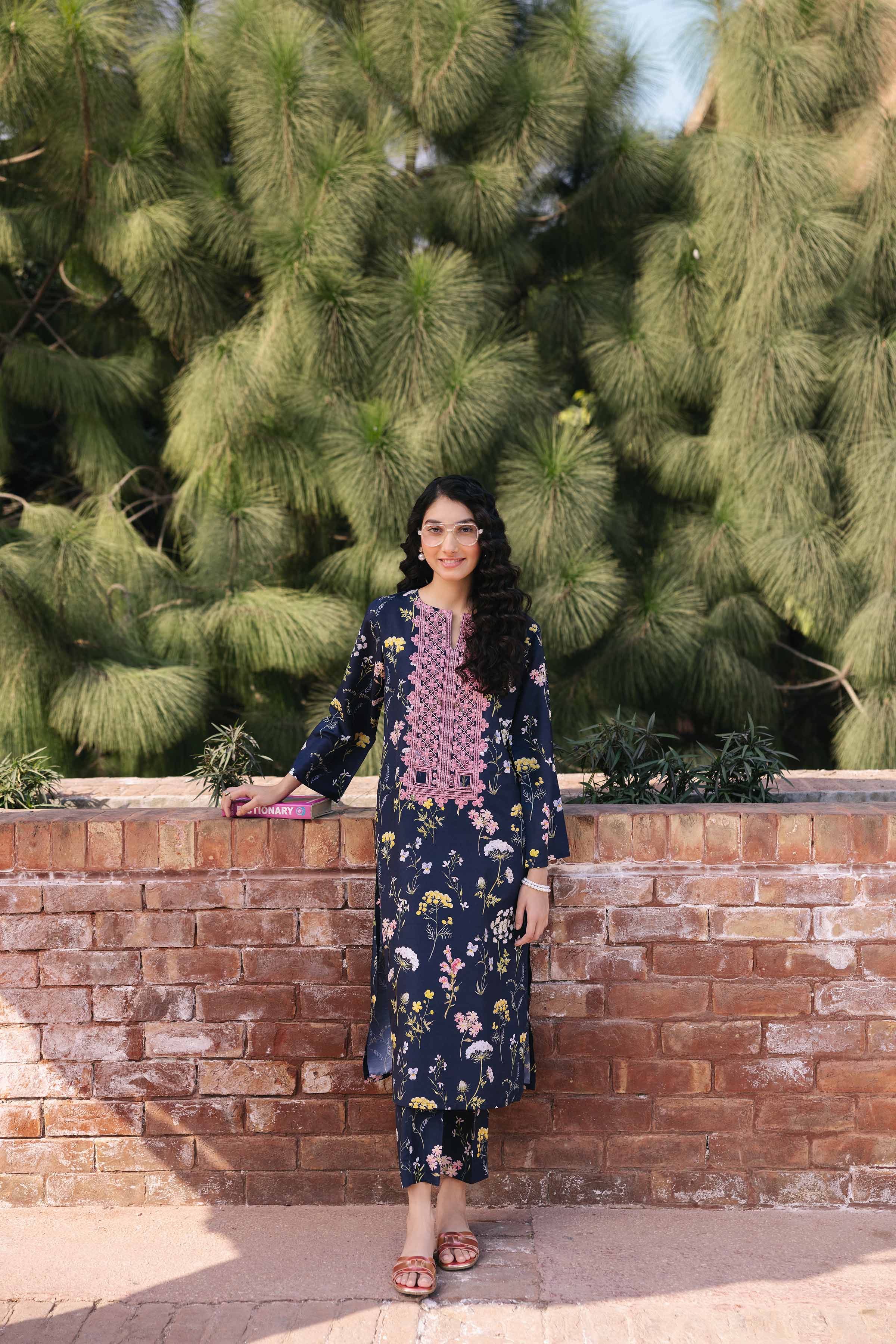 2 Piece - Printed Embroidered Suit - PE25-226 - Image 9