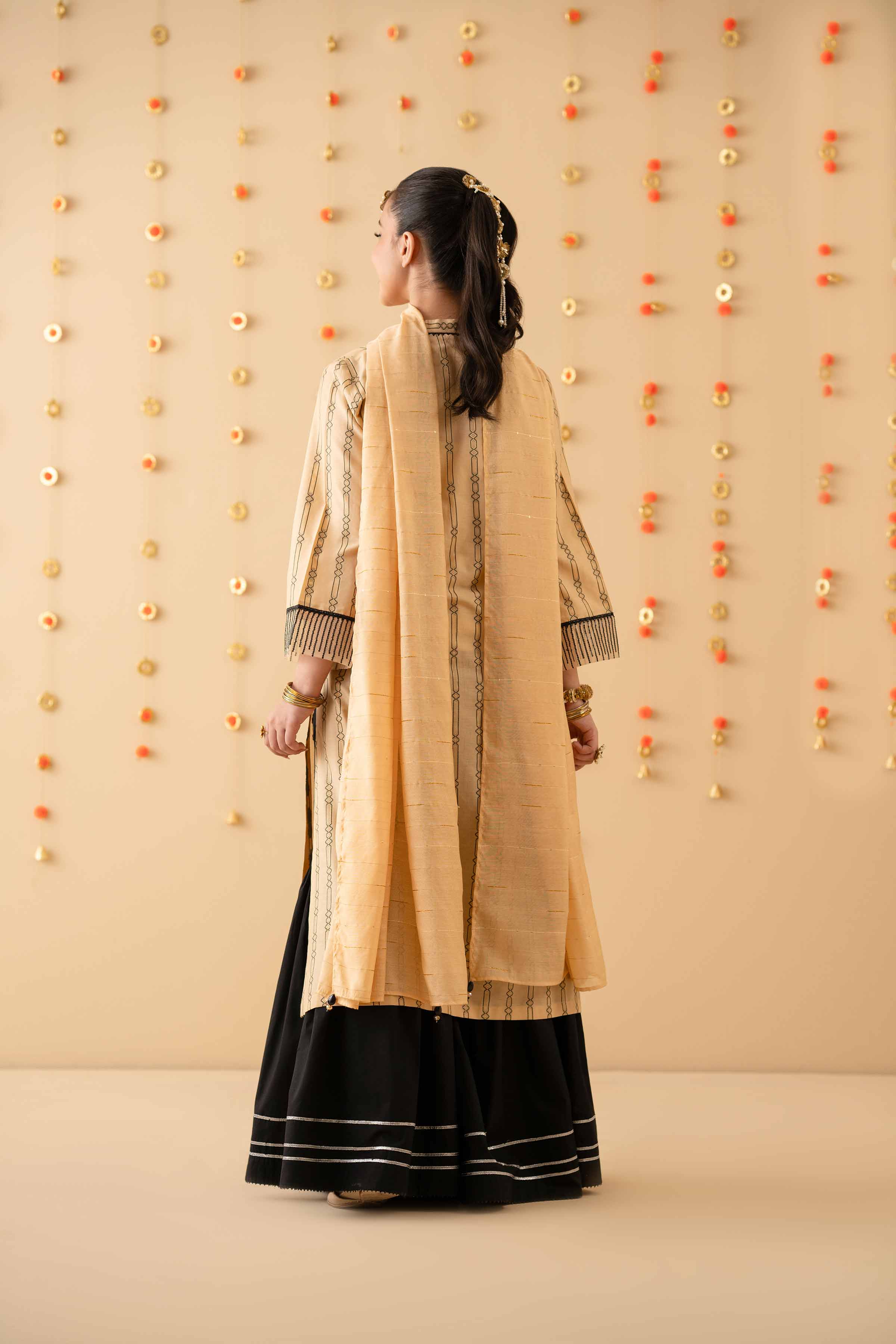 2 Piece - Embroidered Suit - PE25-231 - Image 4