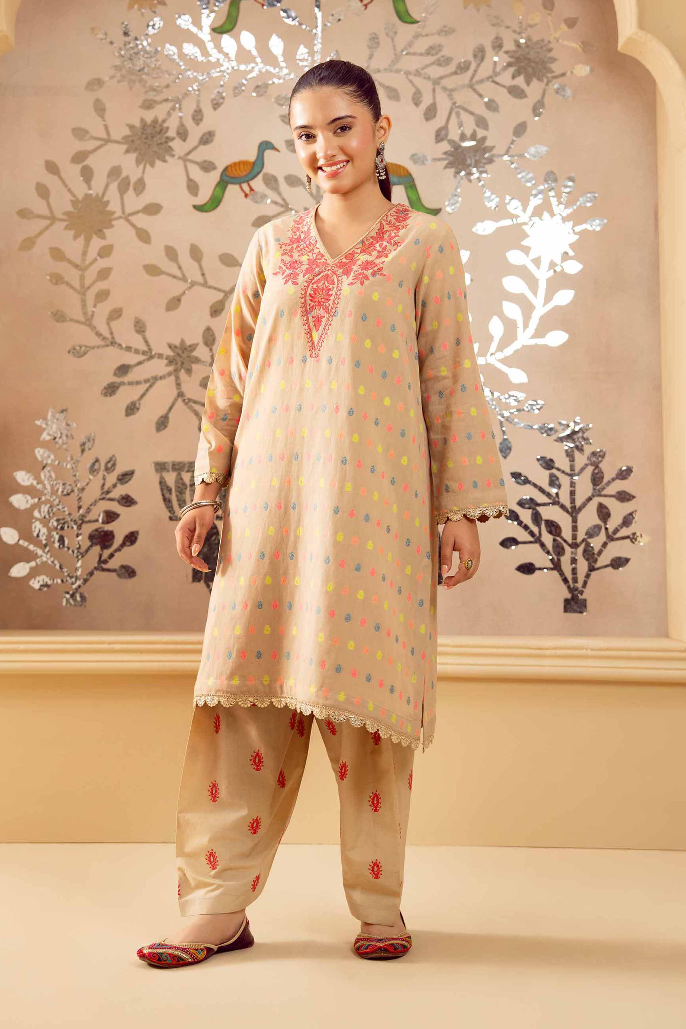 2 Piece - Embroidered Suit - PE25-239