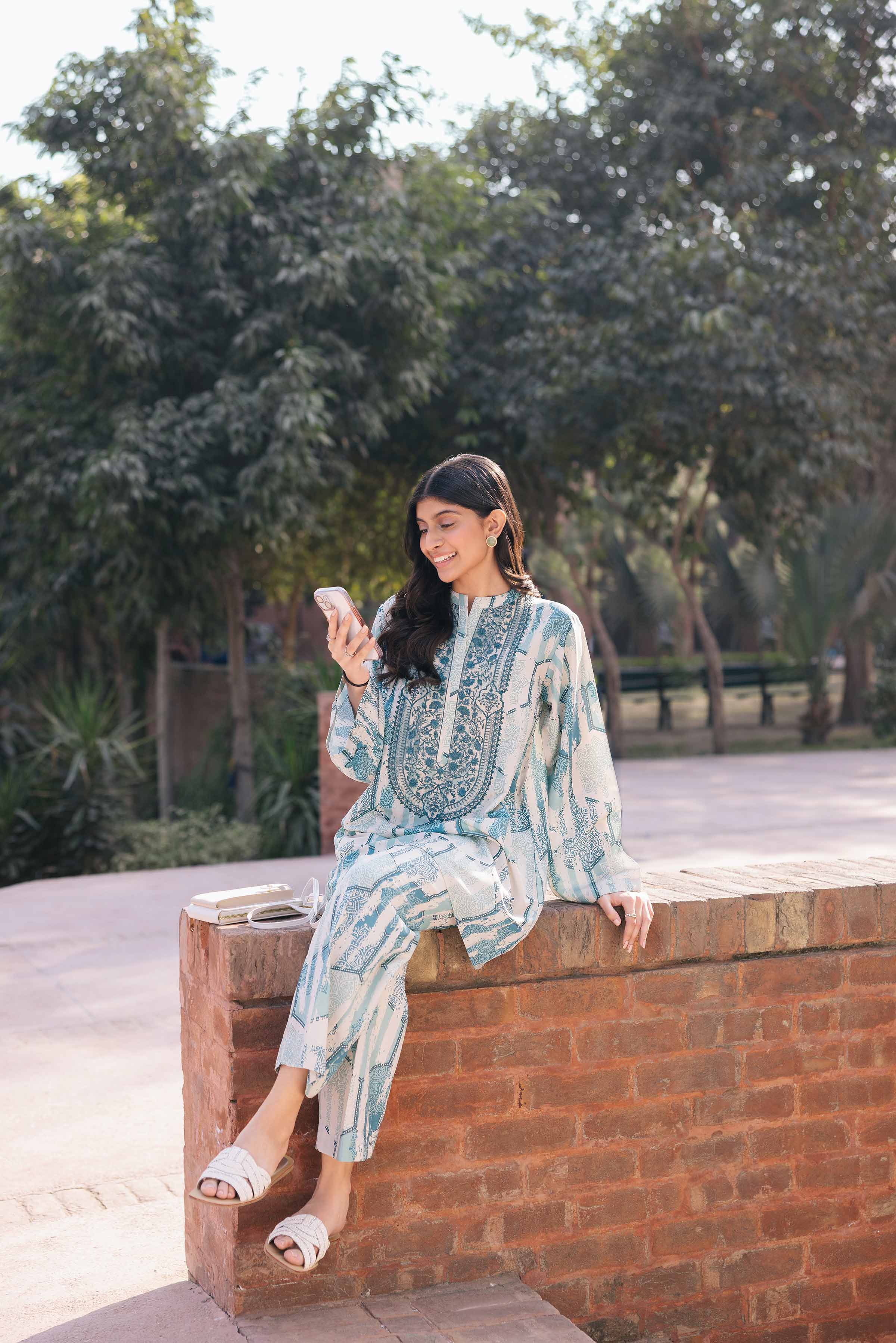 2 Piece - Printed Embroidered Suit - PE25-243 - Image 6