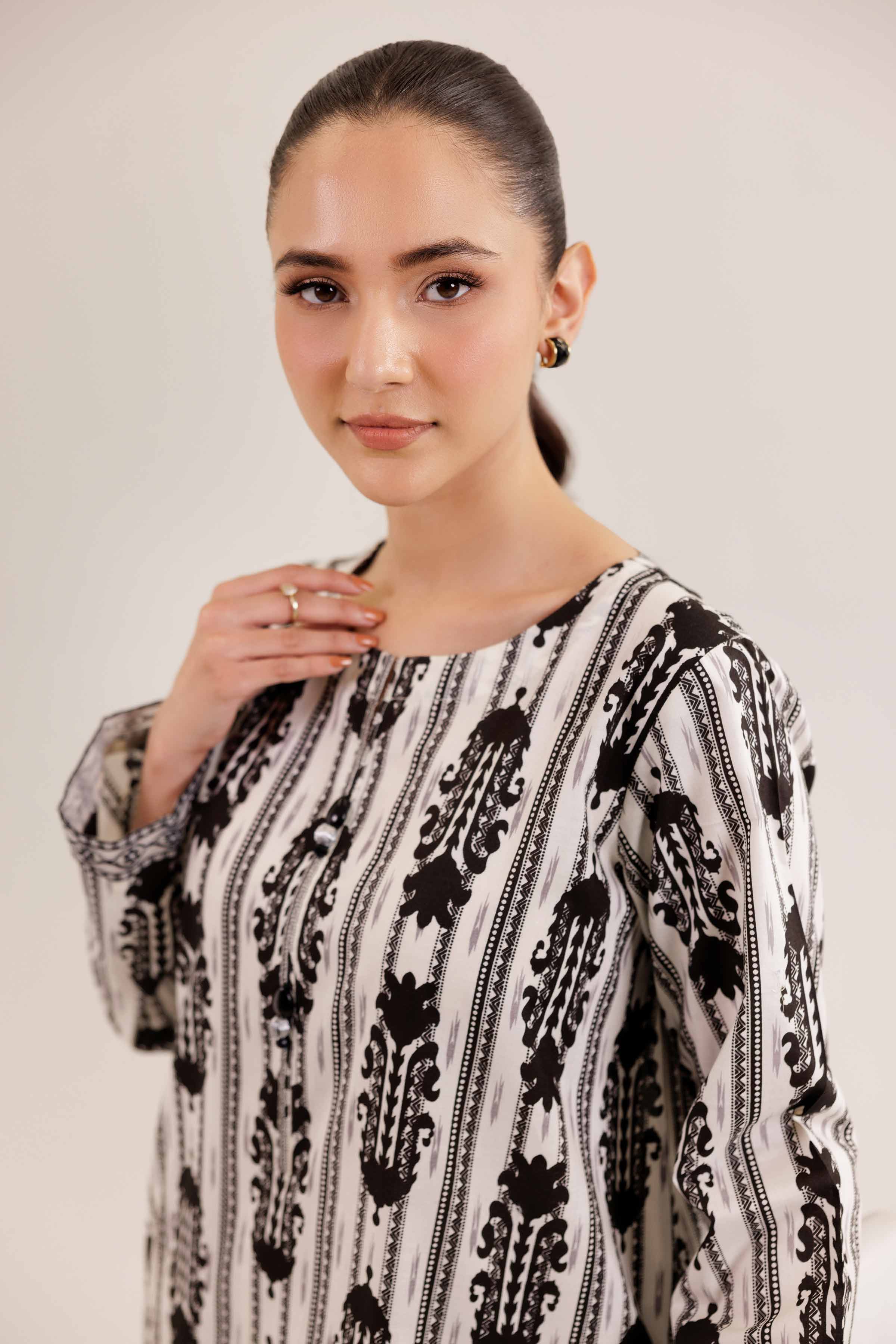2 Piece - Printed Embroidered Suit - PE25-329 - Image 5